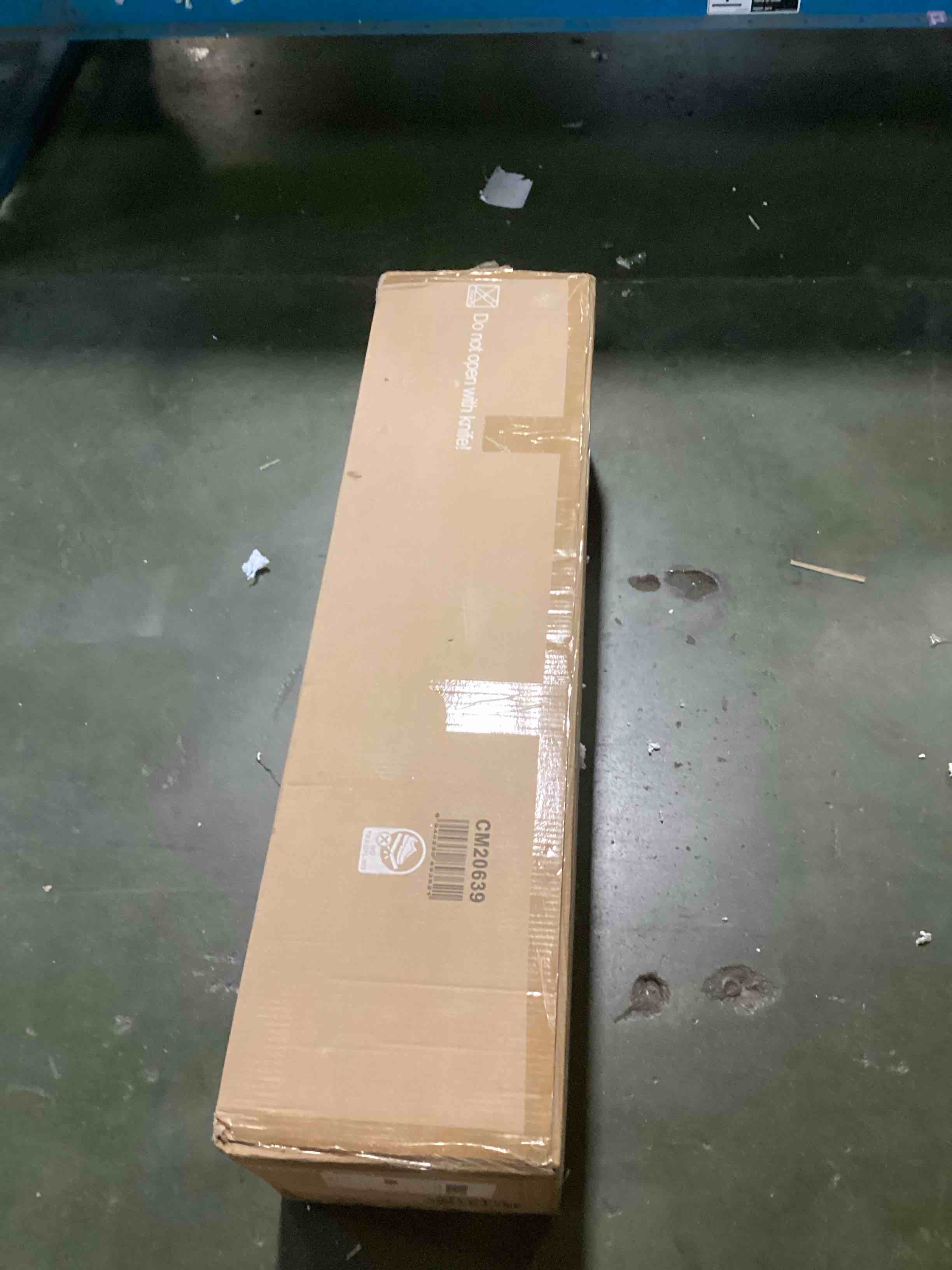 https://s3.amazonaws.com/lotting-images-prod/bidfta/GRA1874884_1737050255758.jpeg