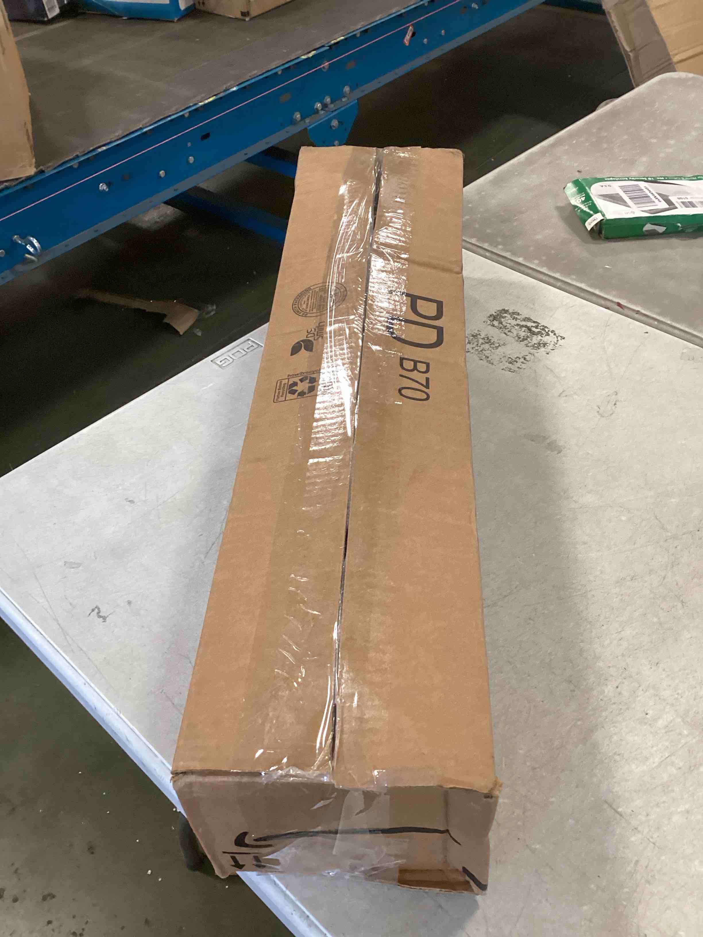 https://s3.amazonaws.com/lotting-images-prod/bidfta/GRA1875419_1737381798221.jpeg