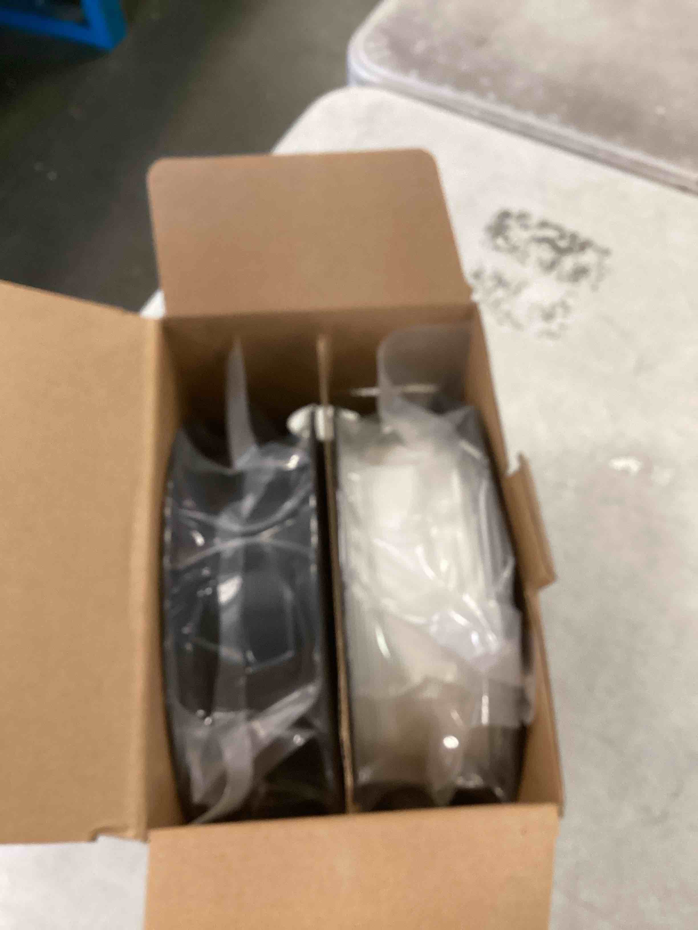 https://s3.amazonaws.com/lotting-images-prod/bidfta/GRA1875504_1737396143827.jpeg