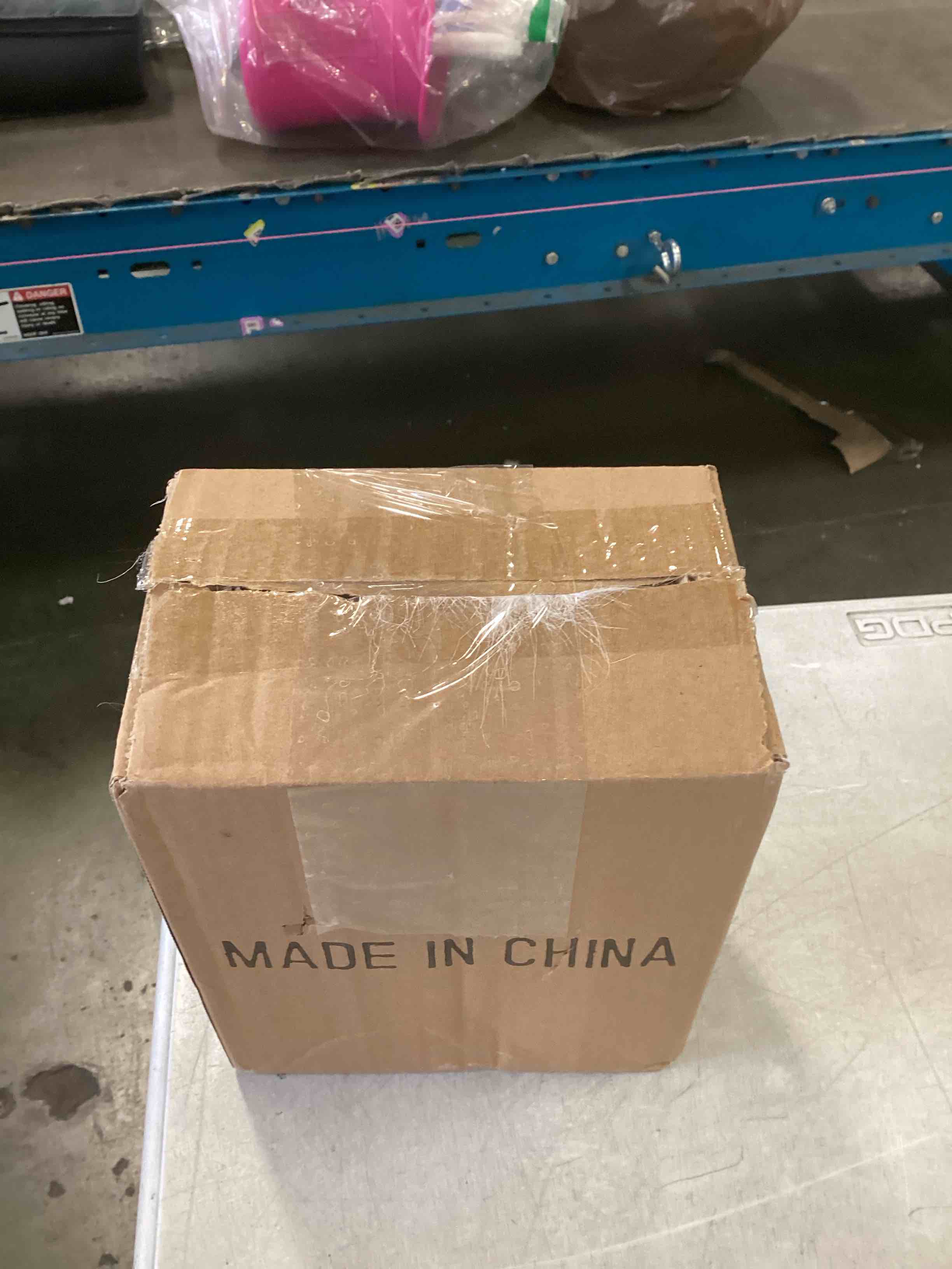 https://s3.amazonaws.com/lotting-images-prod/bidfta/GRA1875512_1737396653946.jpeg