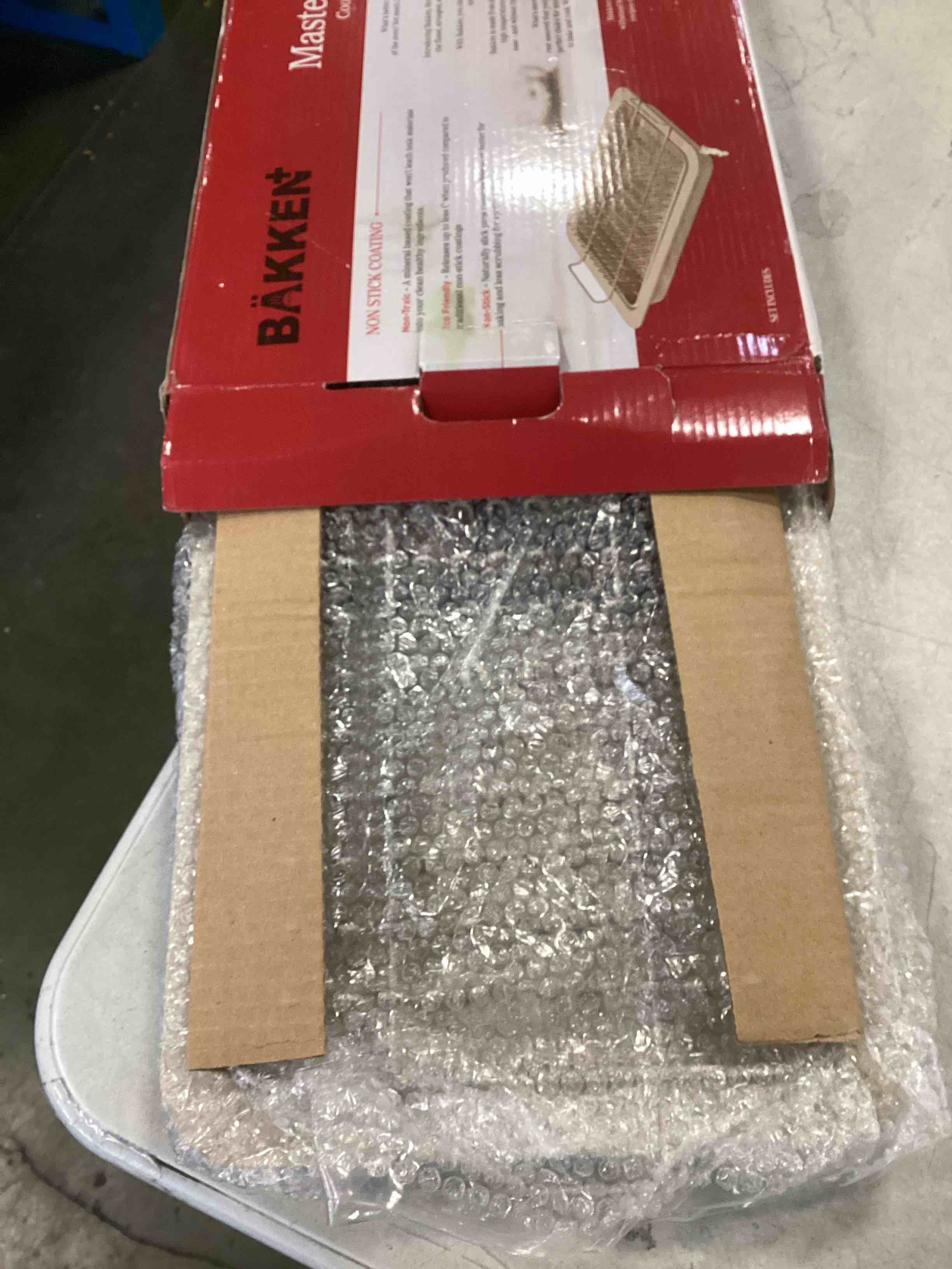 https://s3.amazonaws.com/lotting-images-prod/bidfta/GRA1875542_1737402078196.jpeg