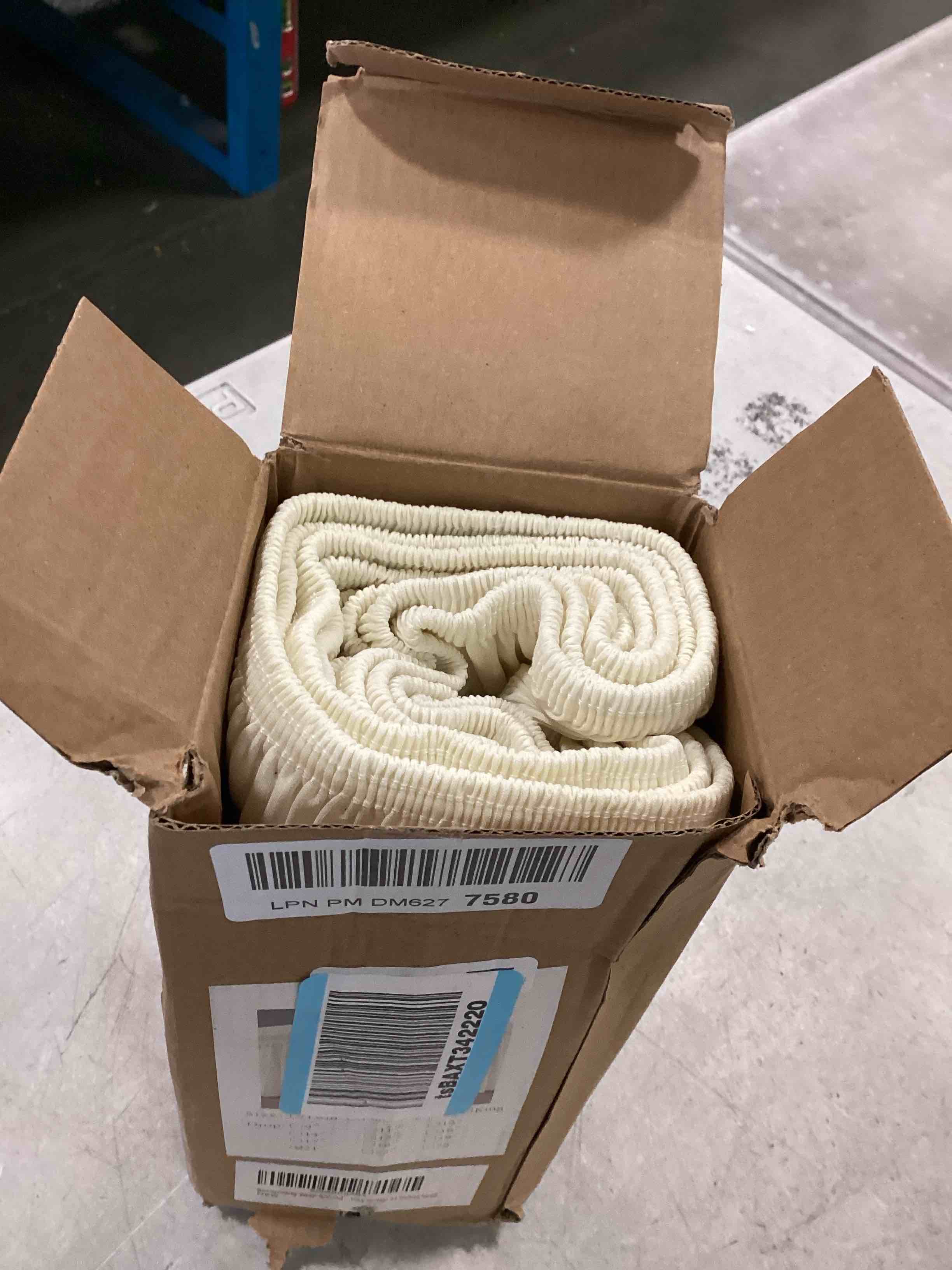 https://s3.amazonaws.com/lotting-images-prod/bidfta/GRA1875603_1737466685287.jpeg
