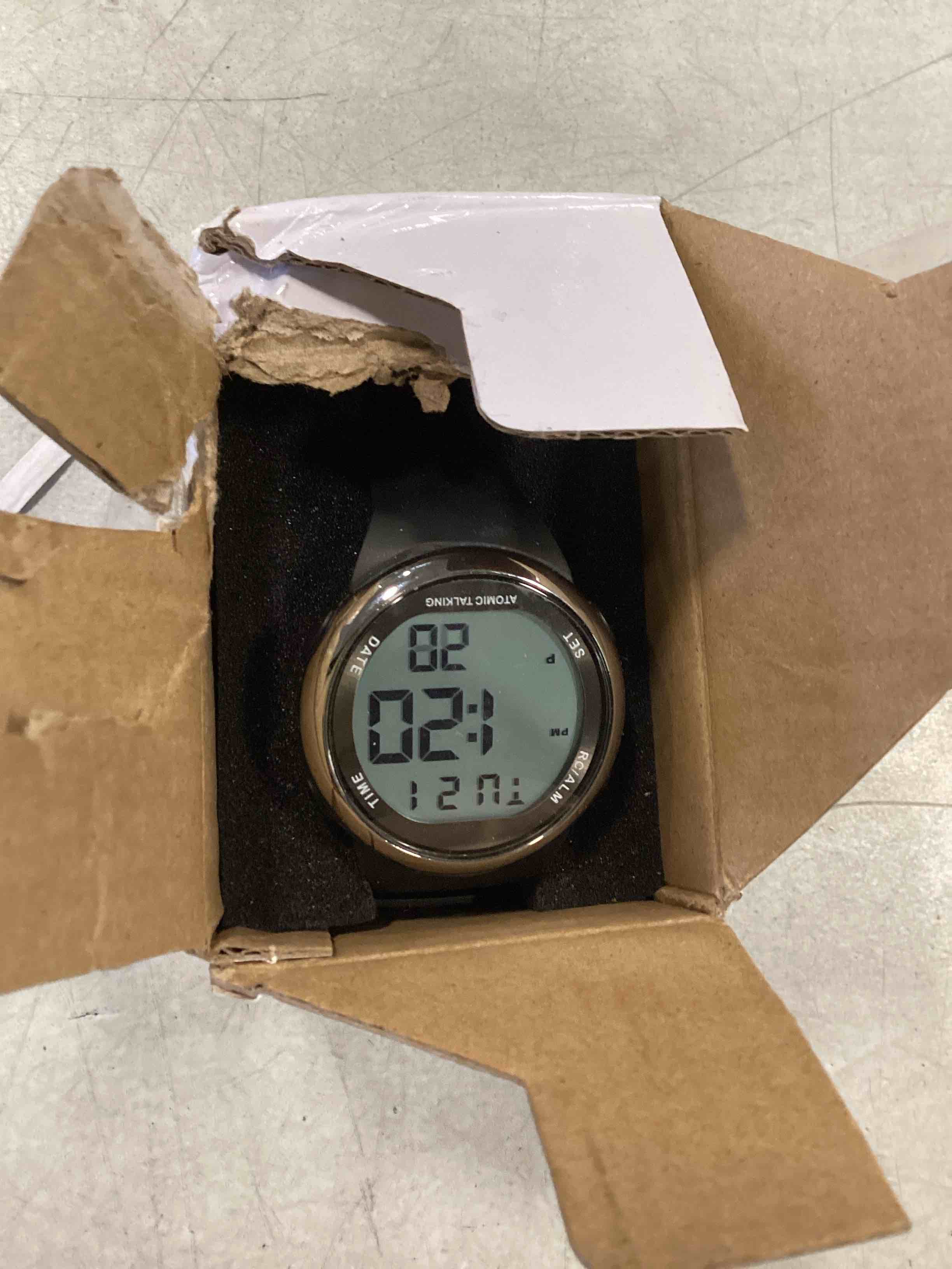 https://s3.amazonaws.com/lotting-images-prod/bidfta/GRA1875725_1737494432348.jpeg