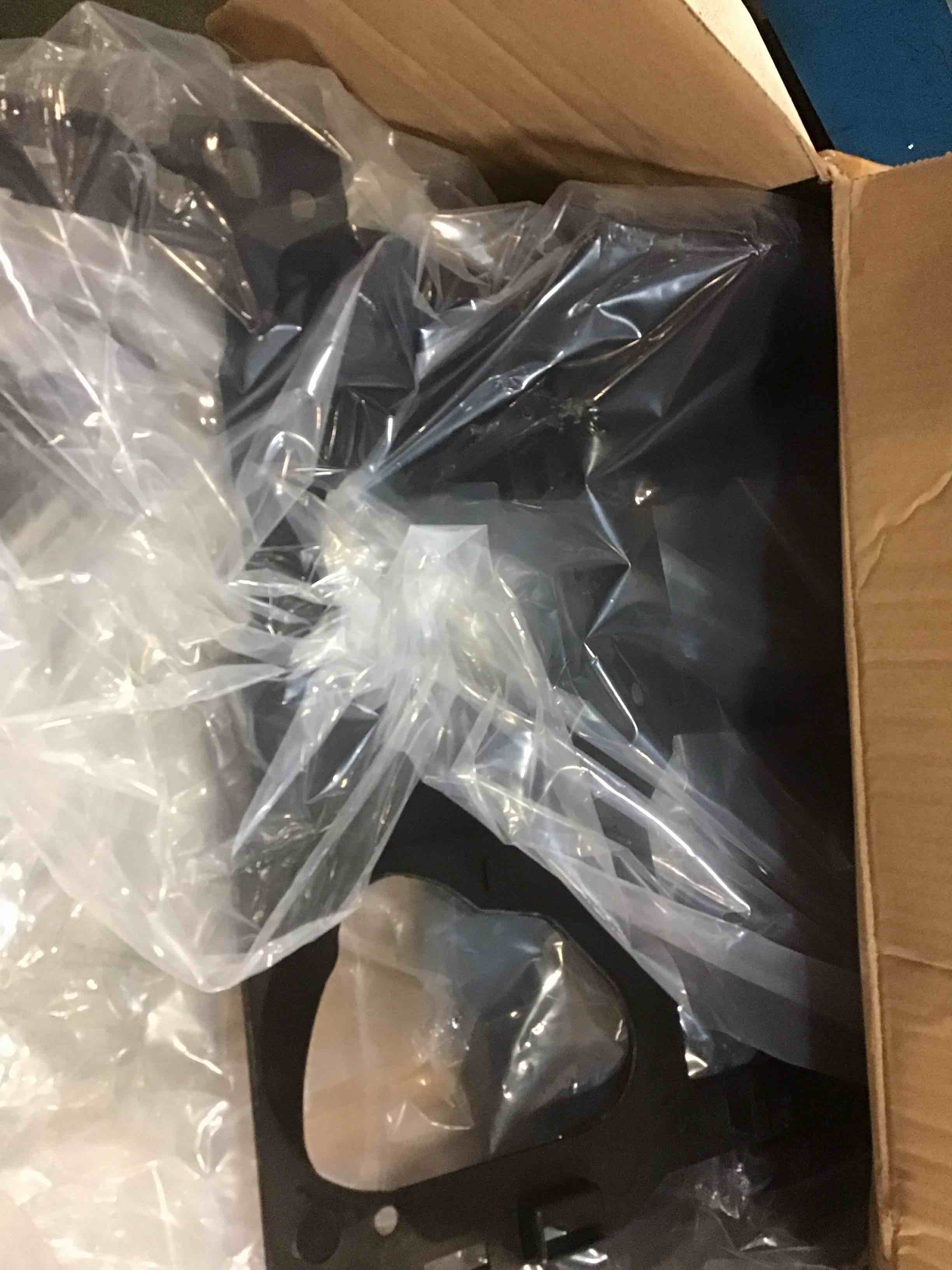 https://s3.amazonaws.com/lotting-images-prod/bidfta/GRA1876153_1734722154493.jpeg