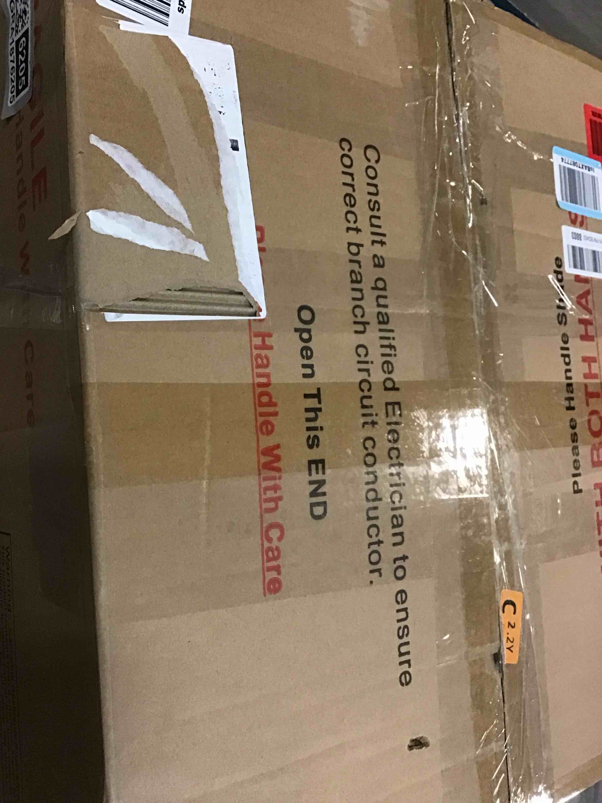 https://s3.amazonaws.com/lotting-images-prod/bidfta/GRA1876205_1734728459685.jpeg