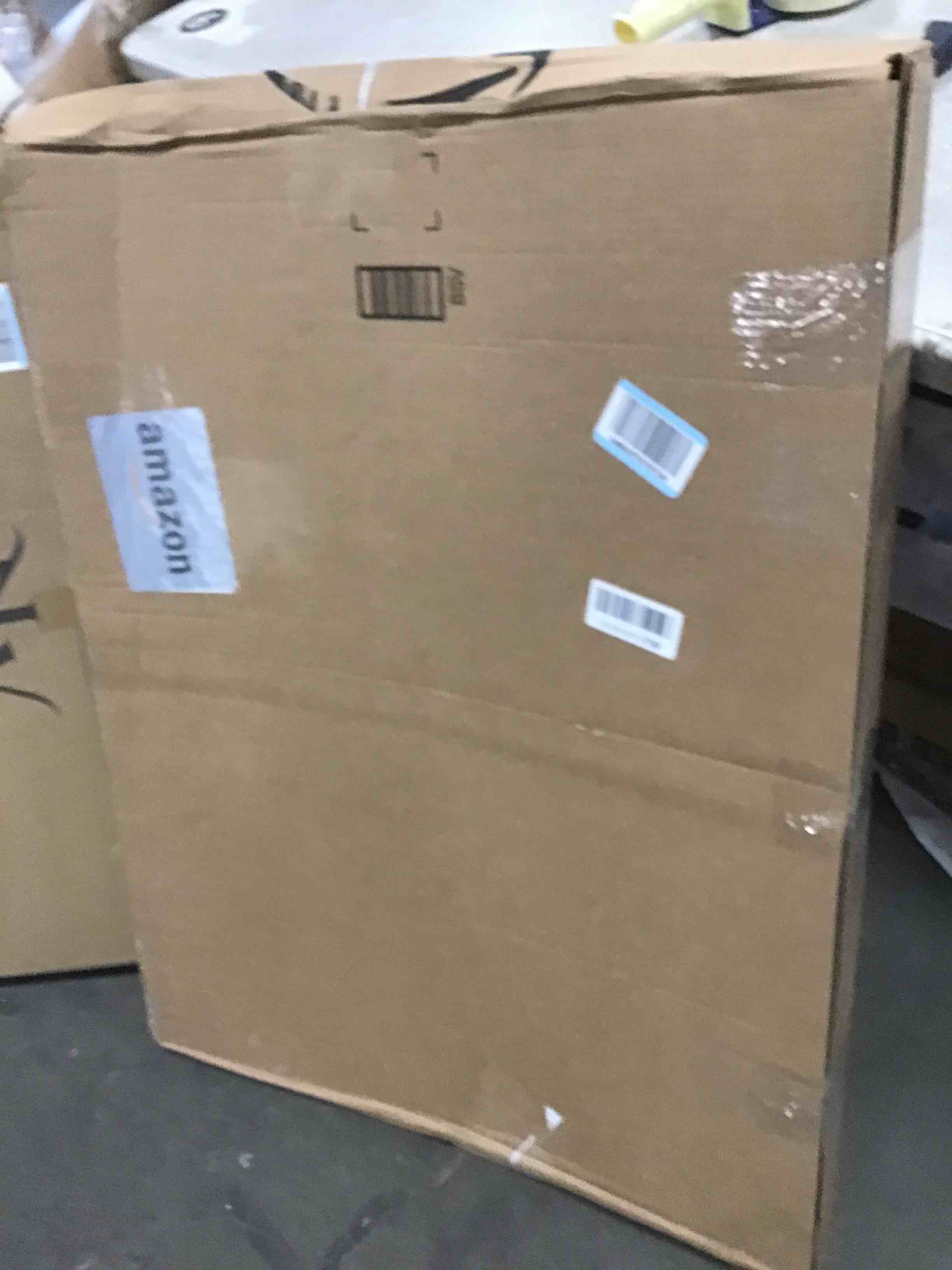 https://s3.amazonaws.com/lotting-images-prod/bidfta/GRA1876717_1735239421832.jpeg