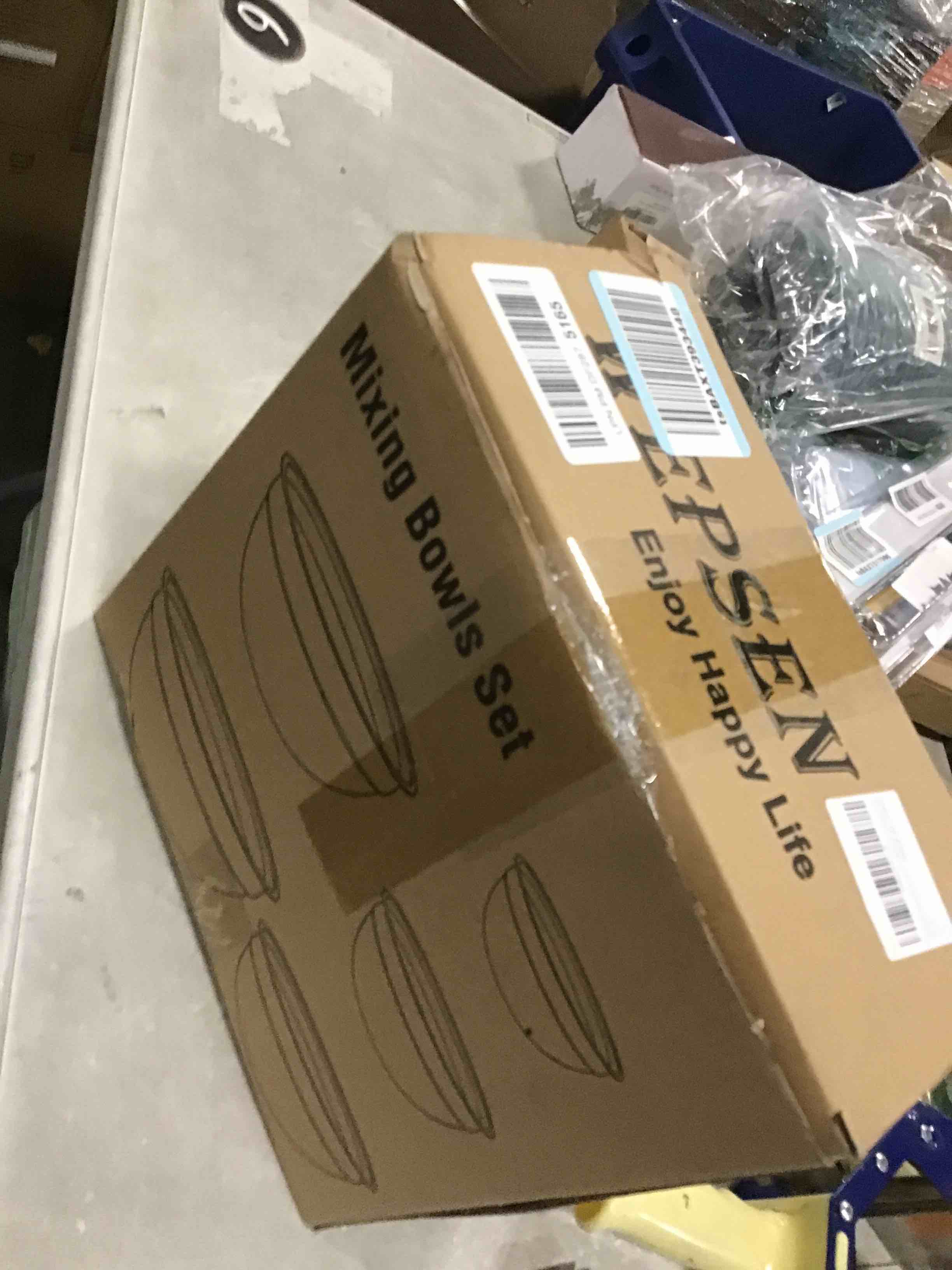 https://s3.amazonaws.com/lotting-images-prod/bidfta/GRA1876811_1735245927612.jpeg