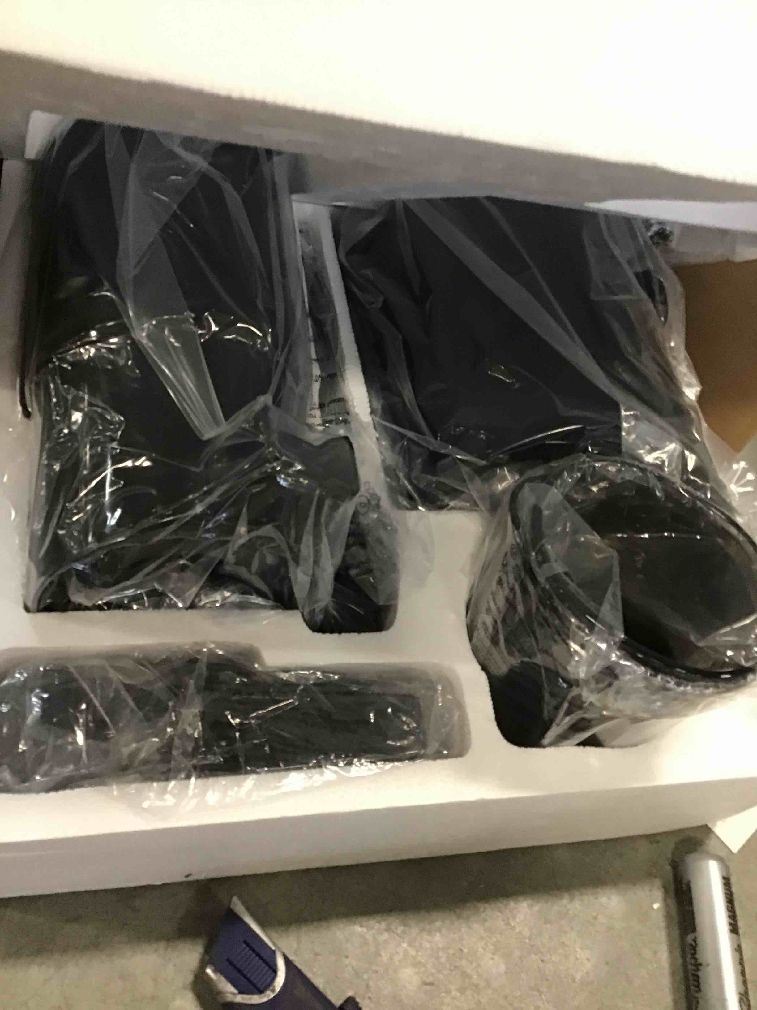 https://s3.amazonaws.com/lotting-images-prod/bidfta/GRA1877502_1735582938167.jpeg