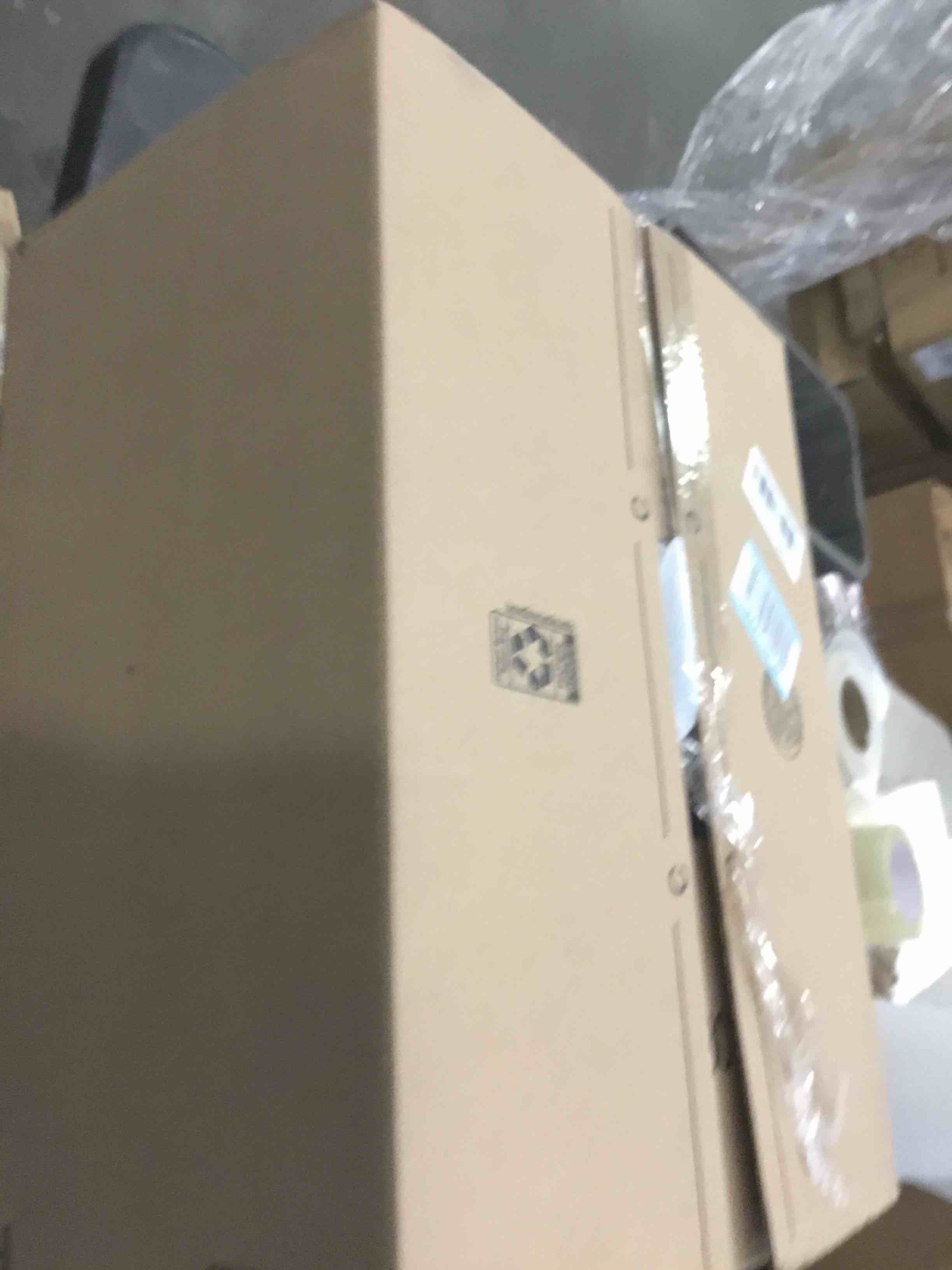 https://s3.amazonaws.com/lotting-images-prod/bidfta/GRA1877983_1735678065228.jpeg