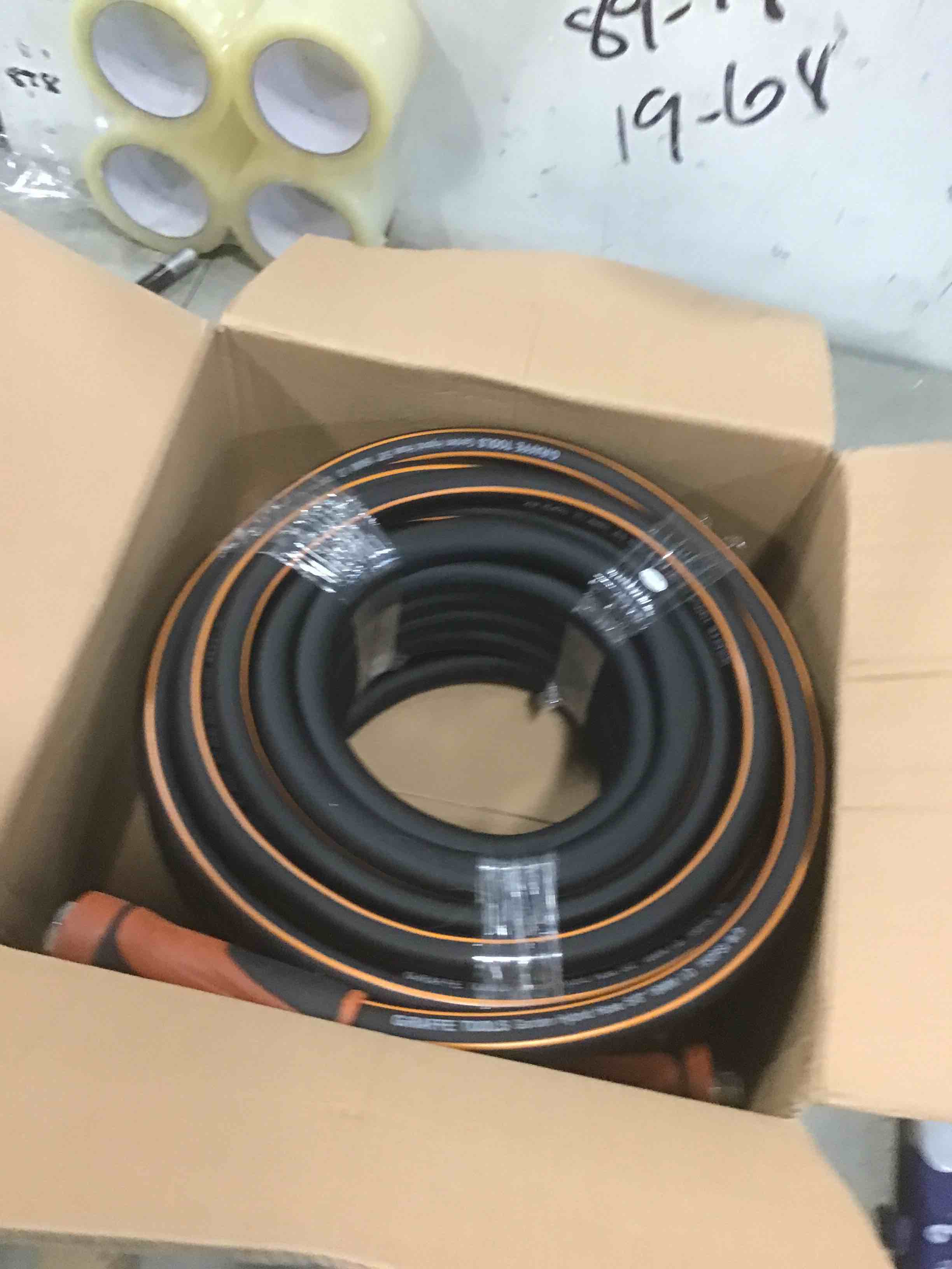 https://s3.amazonaws.com/lotting-images-prod/bidfta/GRA1878640_1736536079062.jpeg