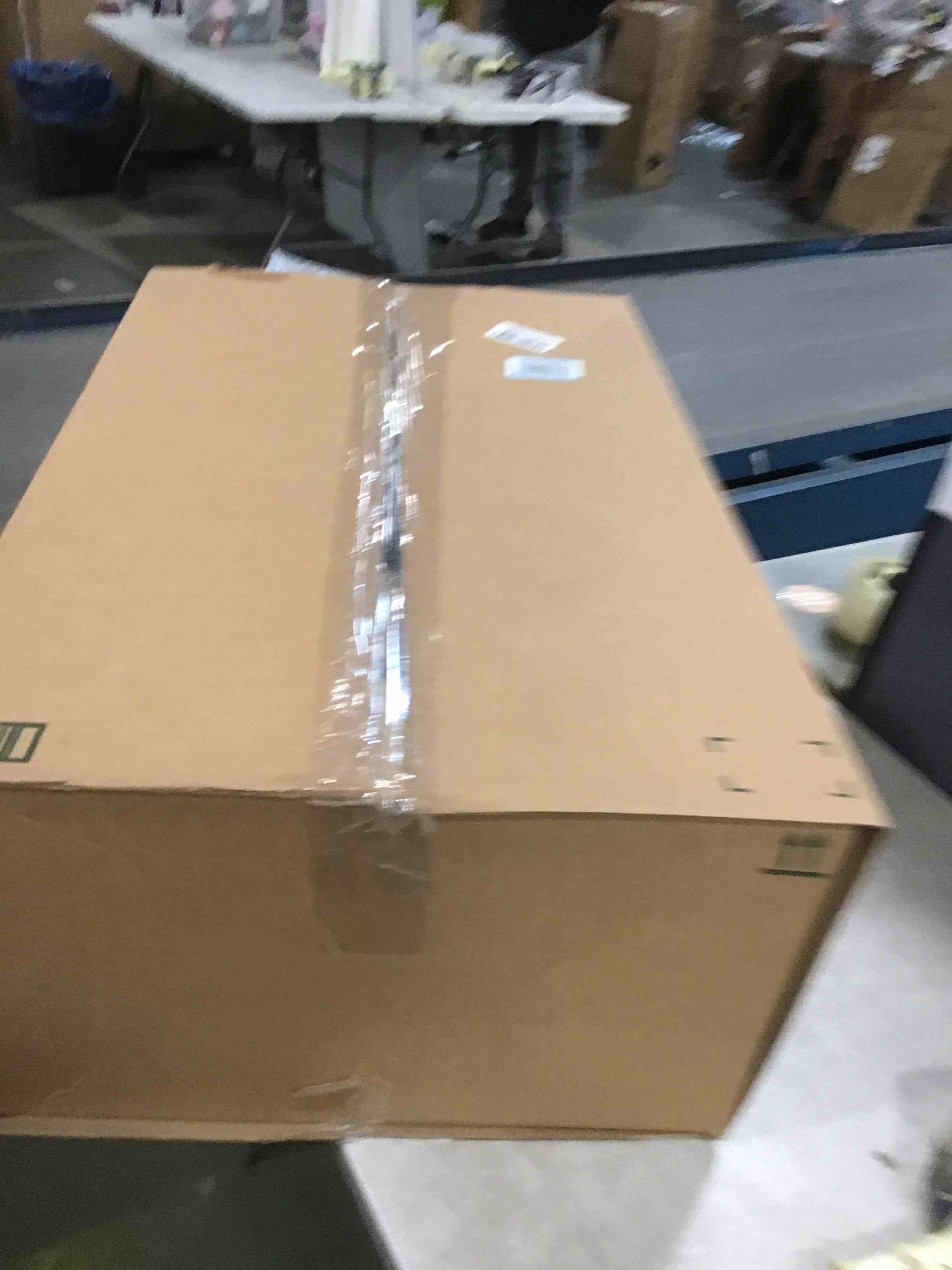 https://s3.amazonaws.com/lotting-images-prod/bidfta/GRA1878703_1736771277828.jpeg