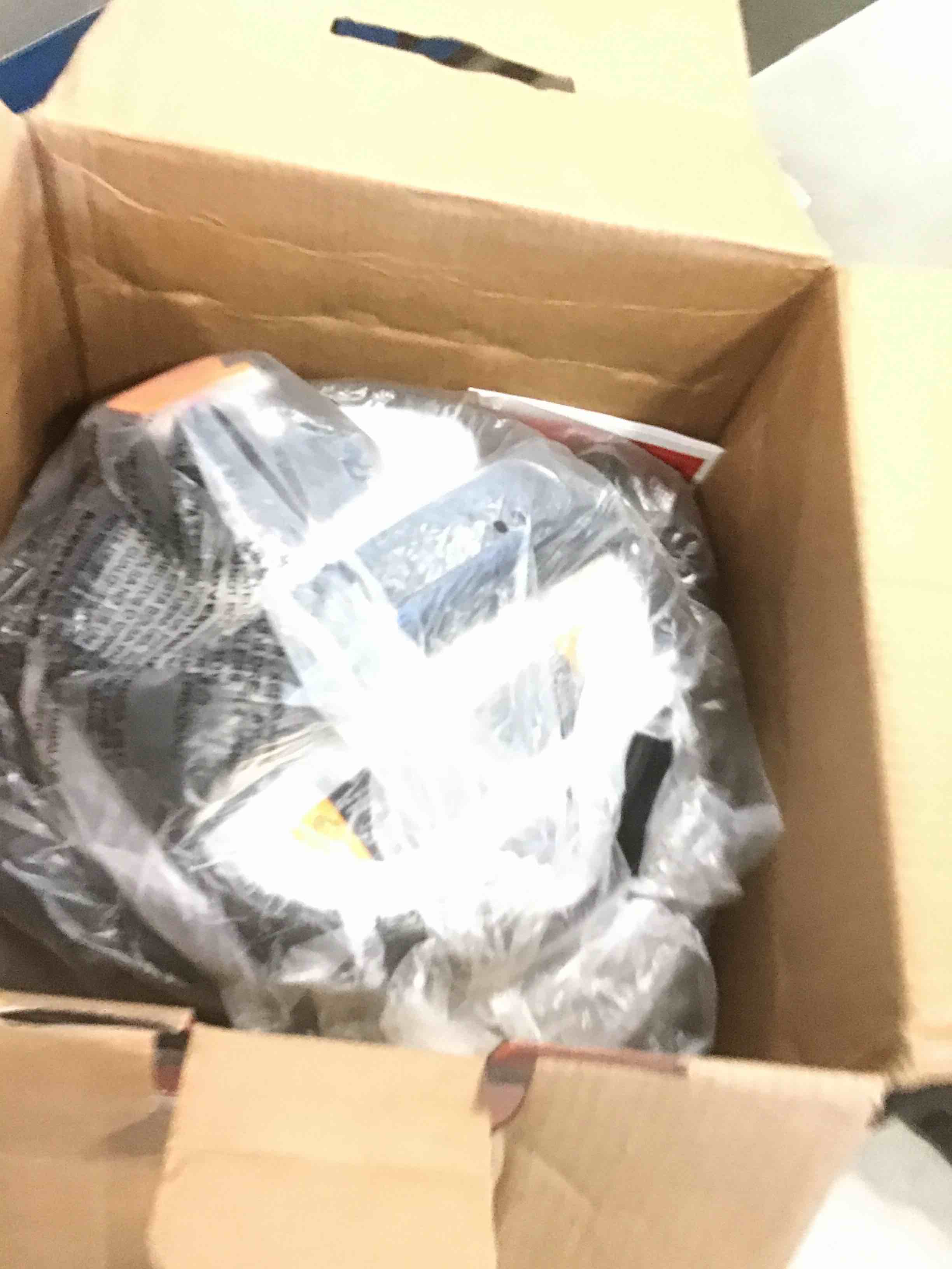 https://s3.amazonaws.com/lotting-images-prod/bidfta/GRA1878791_1736778993535.jpeg