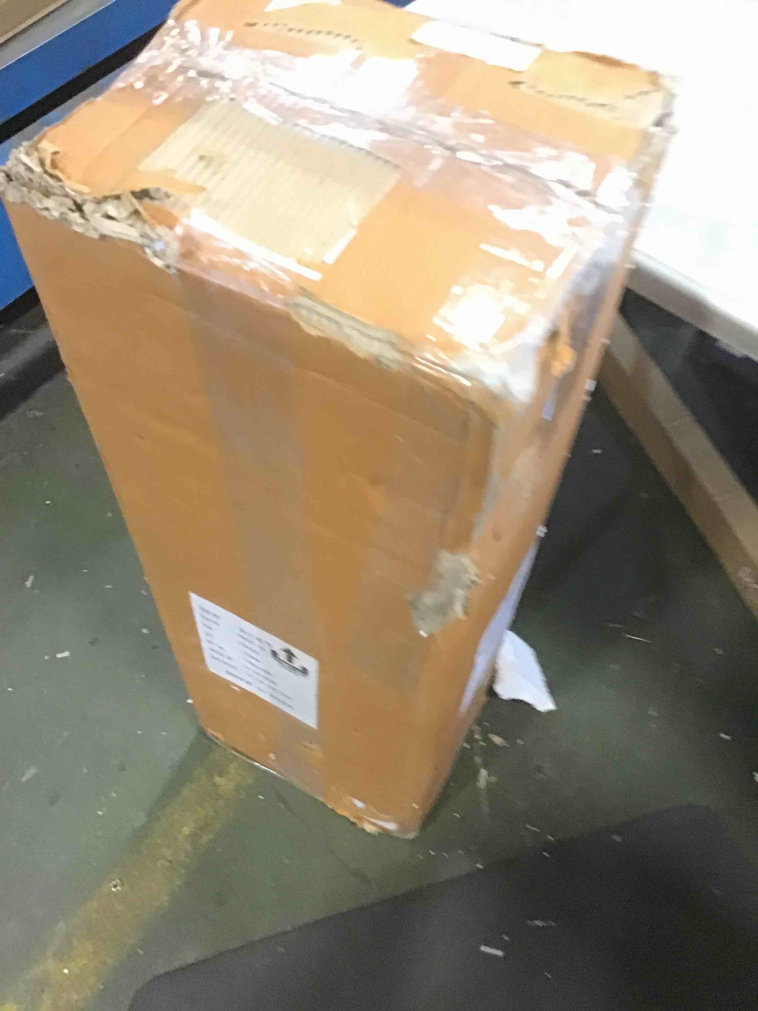 https://s3.amazonaws.com/lotting-images-prod/bidfta/GRA1878801_1736779971416.jpeg