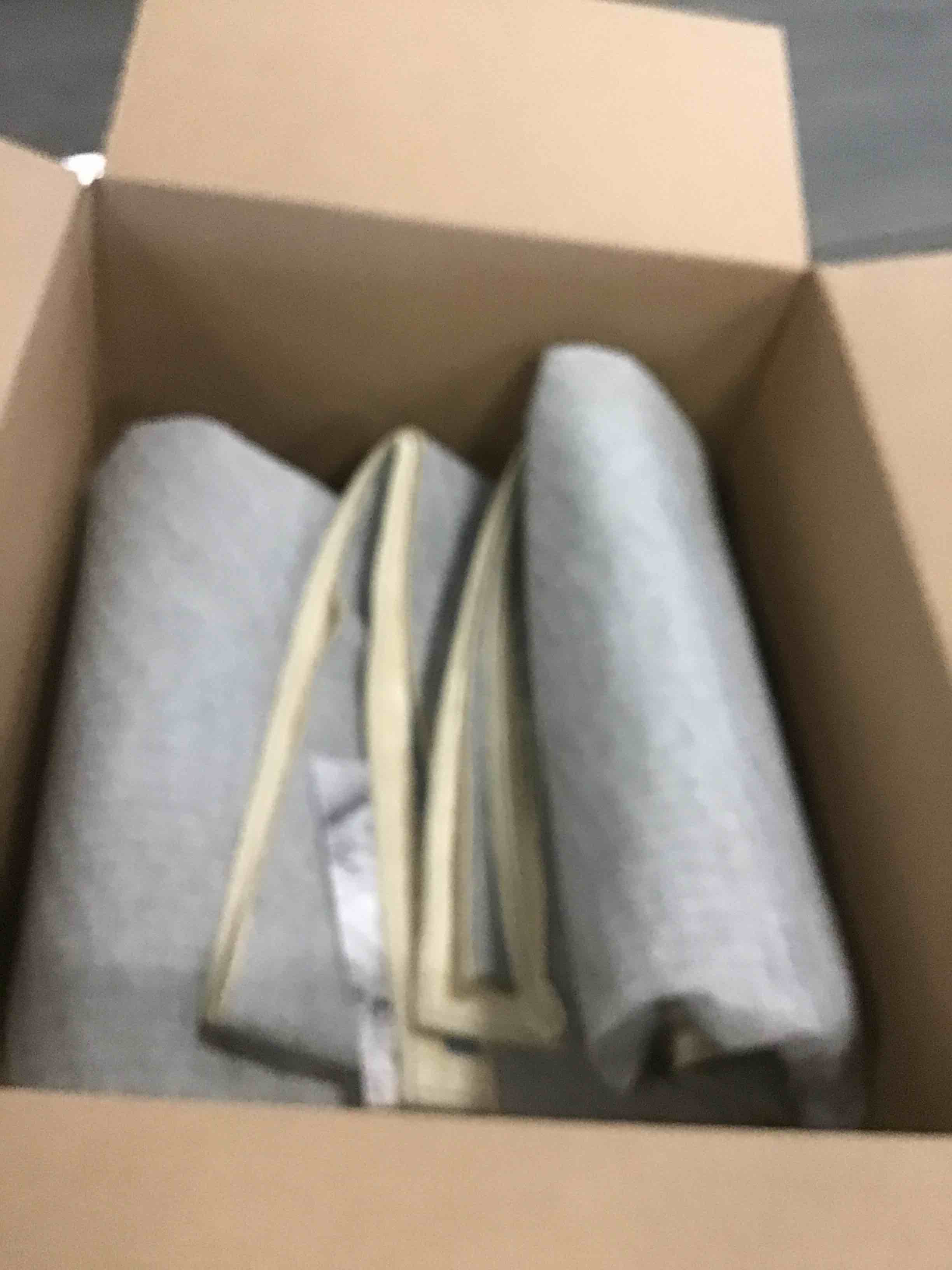 https://s3.amazonaws.com/lotting-images-prod/bidfta/GRA1878870_1736787810348.jpeg