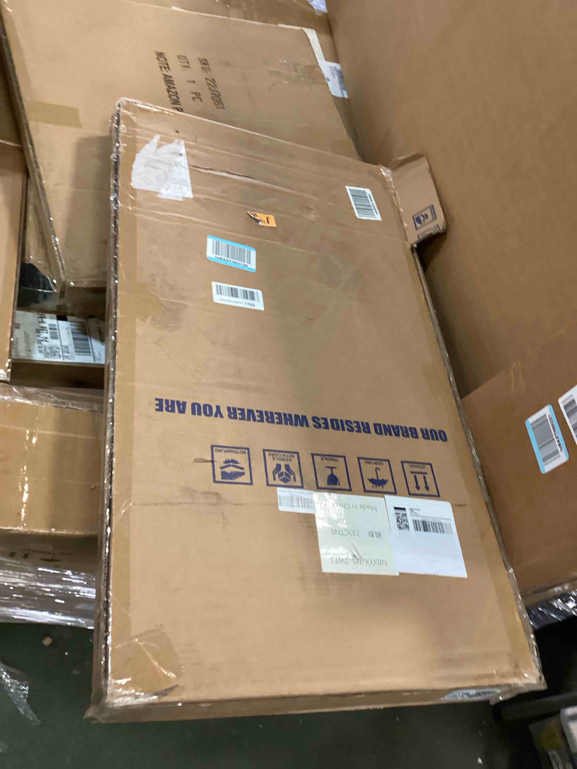 https://s3.amazonaws.com/lotting-images-prod/bidfta/GRA1879144_1741718657410.jpeg
