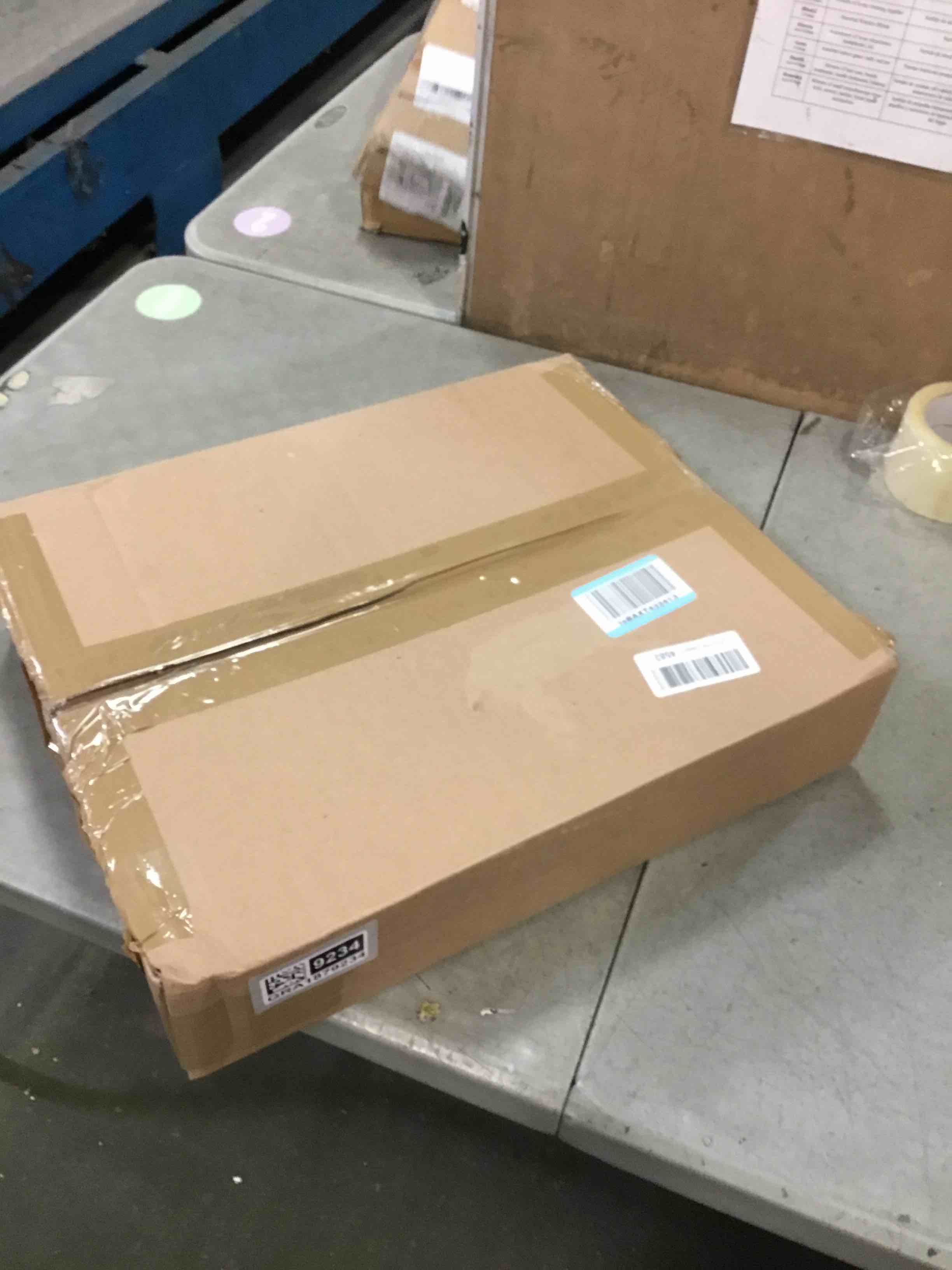 https://s3.amazonaws.com/lotting-images-prod/bidfta/GRA1879234_1741796395721.jpeg