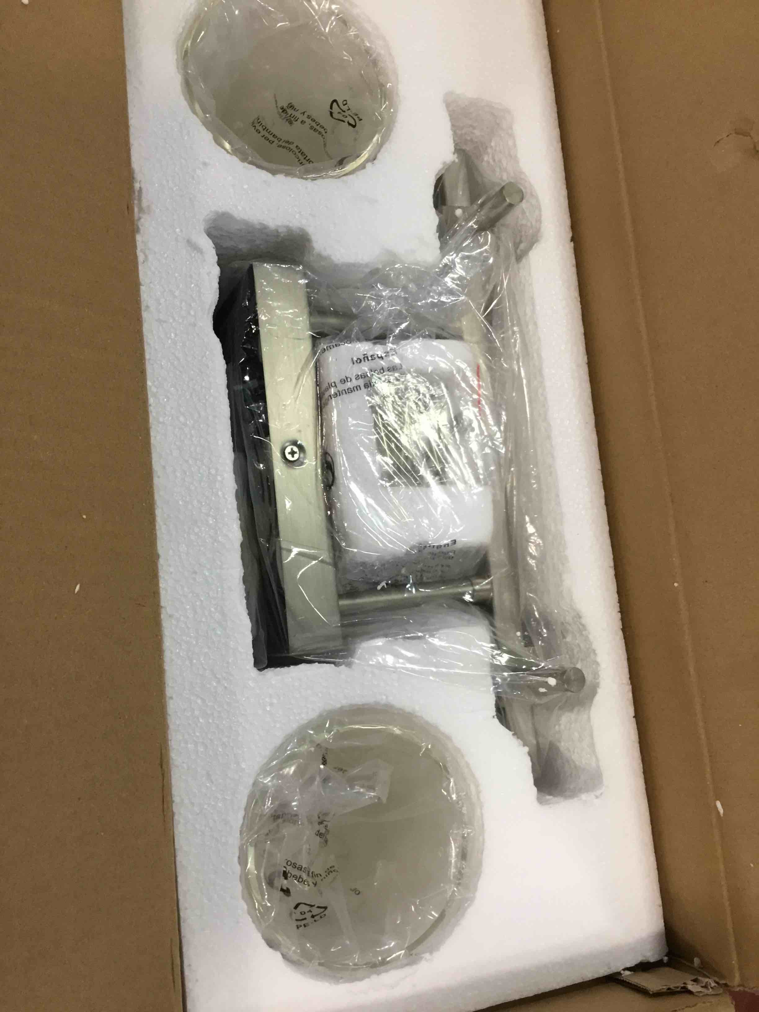 https://s3.amazonaws.com/lotting-images-prod/bidfta/GRA1879262_1741803051301.jpeg