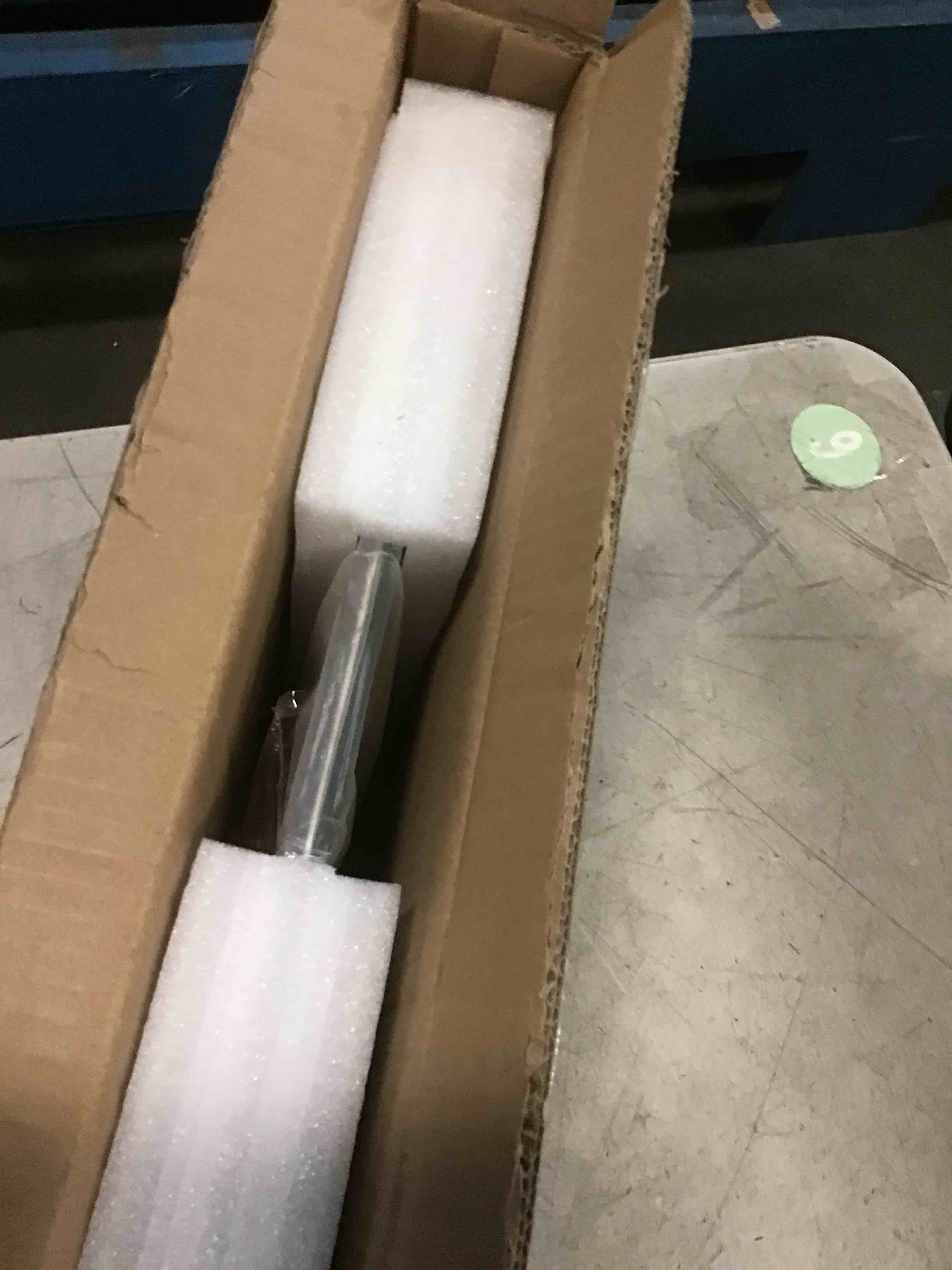 https://s3.amazonaws.com/lotting-images-prod/bidfta/GRA1879822_1742478557415.jpeg