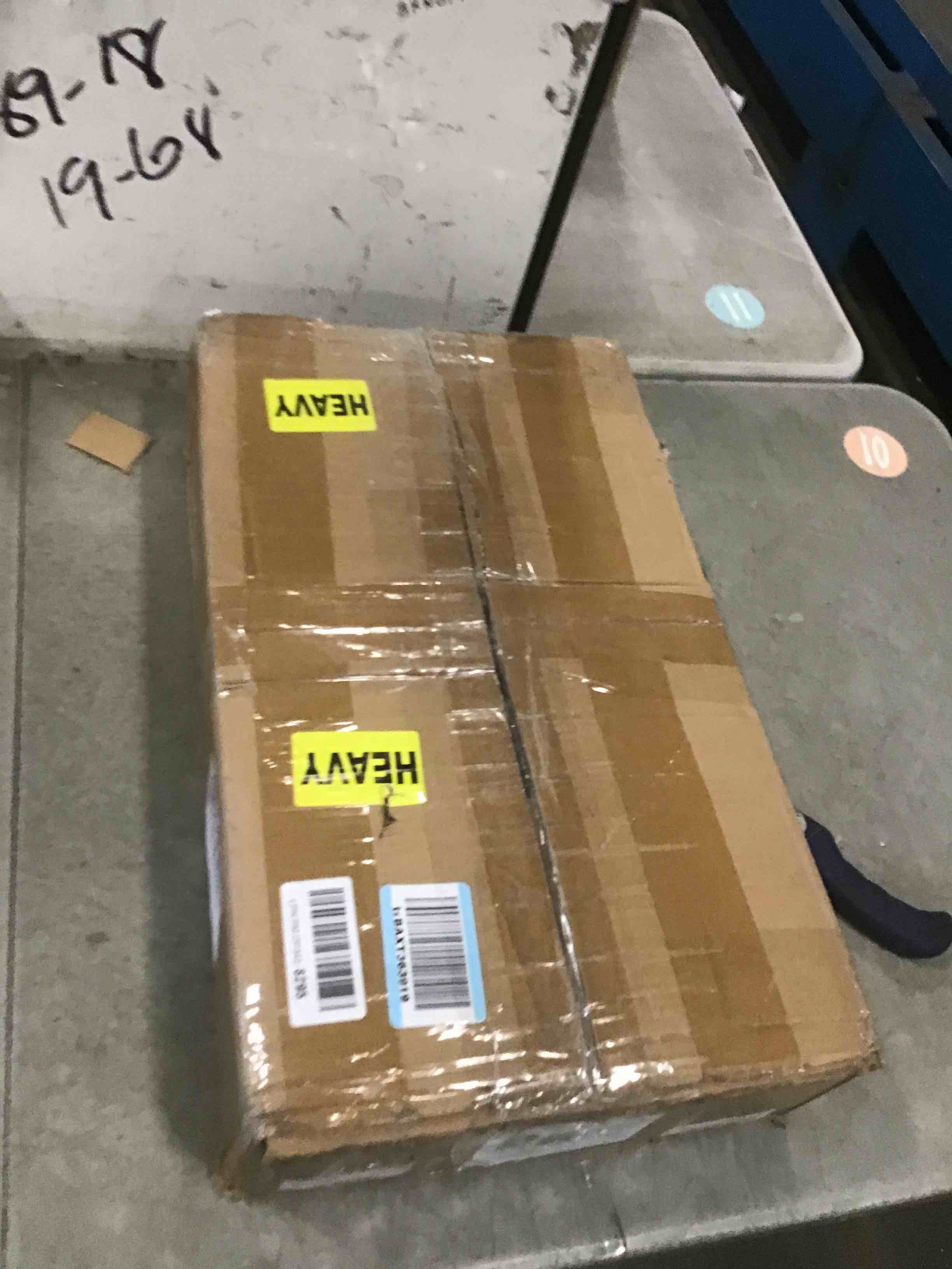 https://s3.amazonaws.com/lotting-images-prod/bidfta/GRA1879912_1742563783089.jpeg