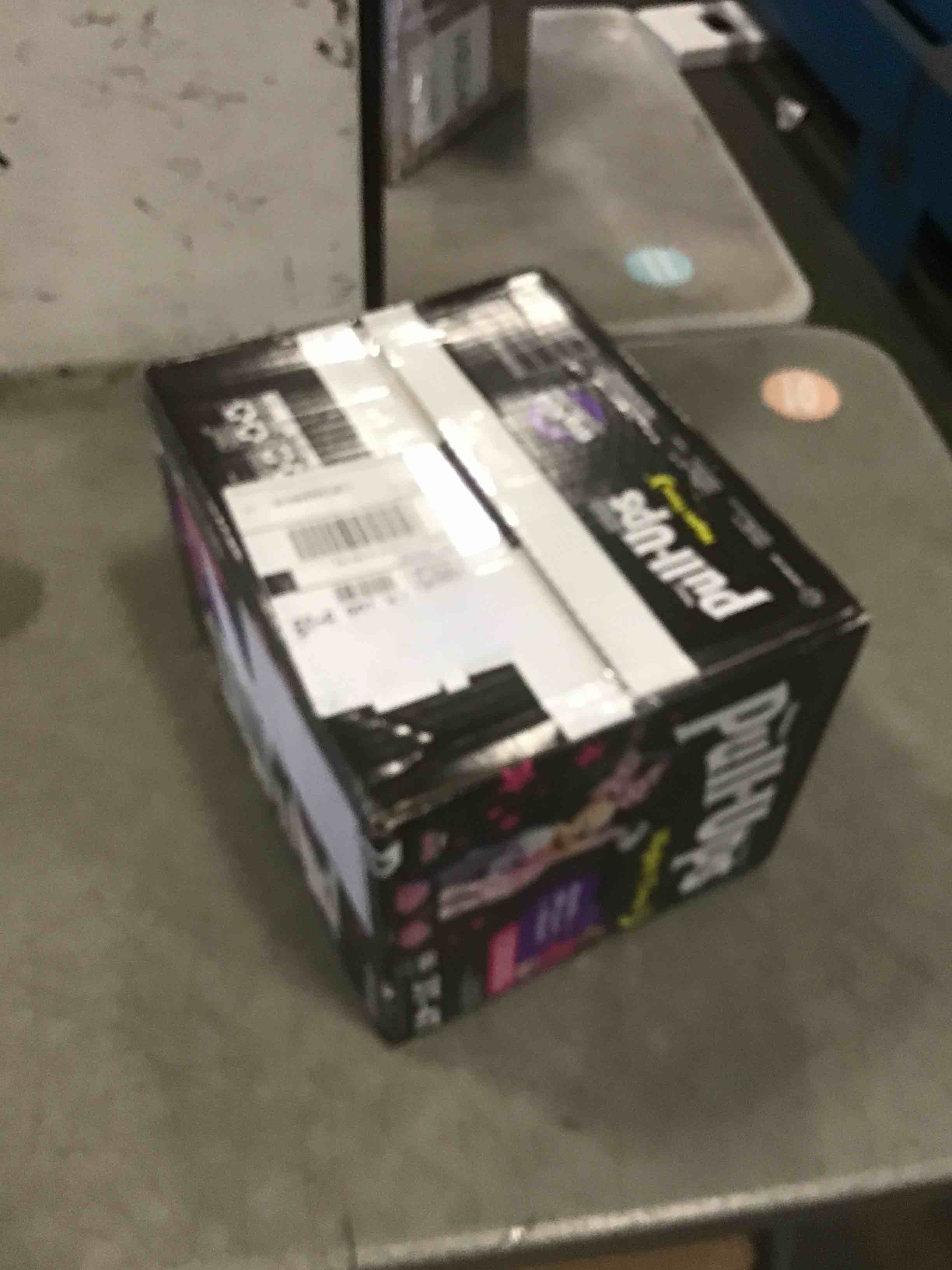 https://s3.amazonaws.com/lotting-images-prod/bidfta/GRA1879960_1742569271797.jpeg