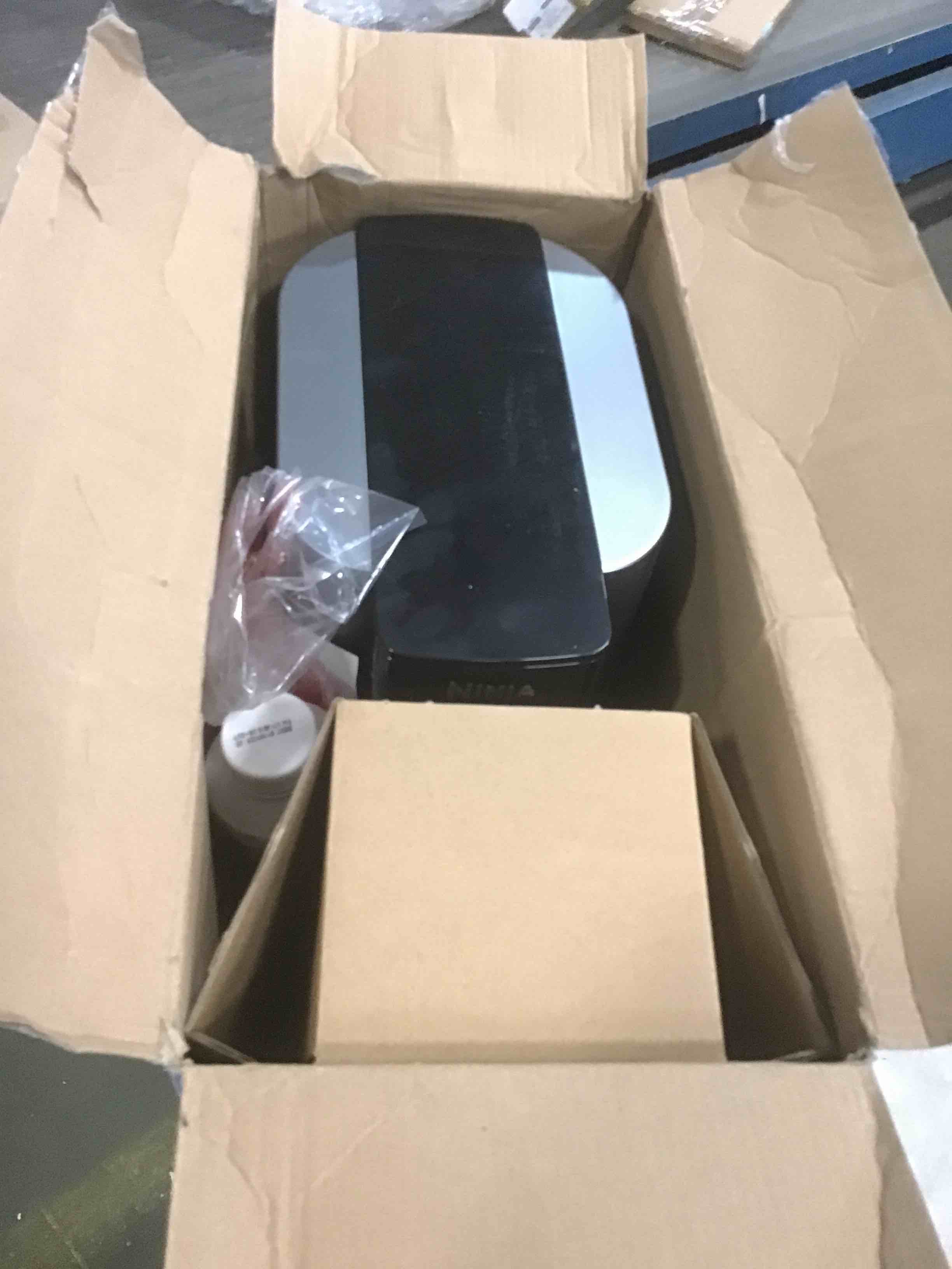 https://s3.amazonaws.com/lotting-images-prod/bidfta/GRA1880279_1742846429710.jpeg