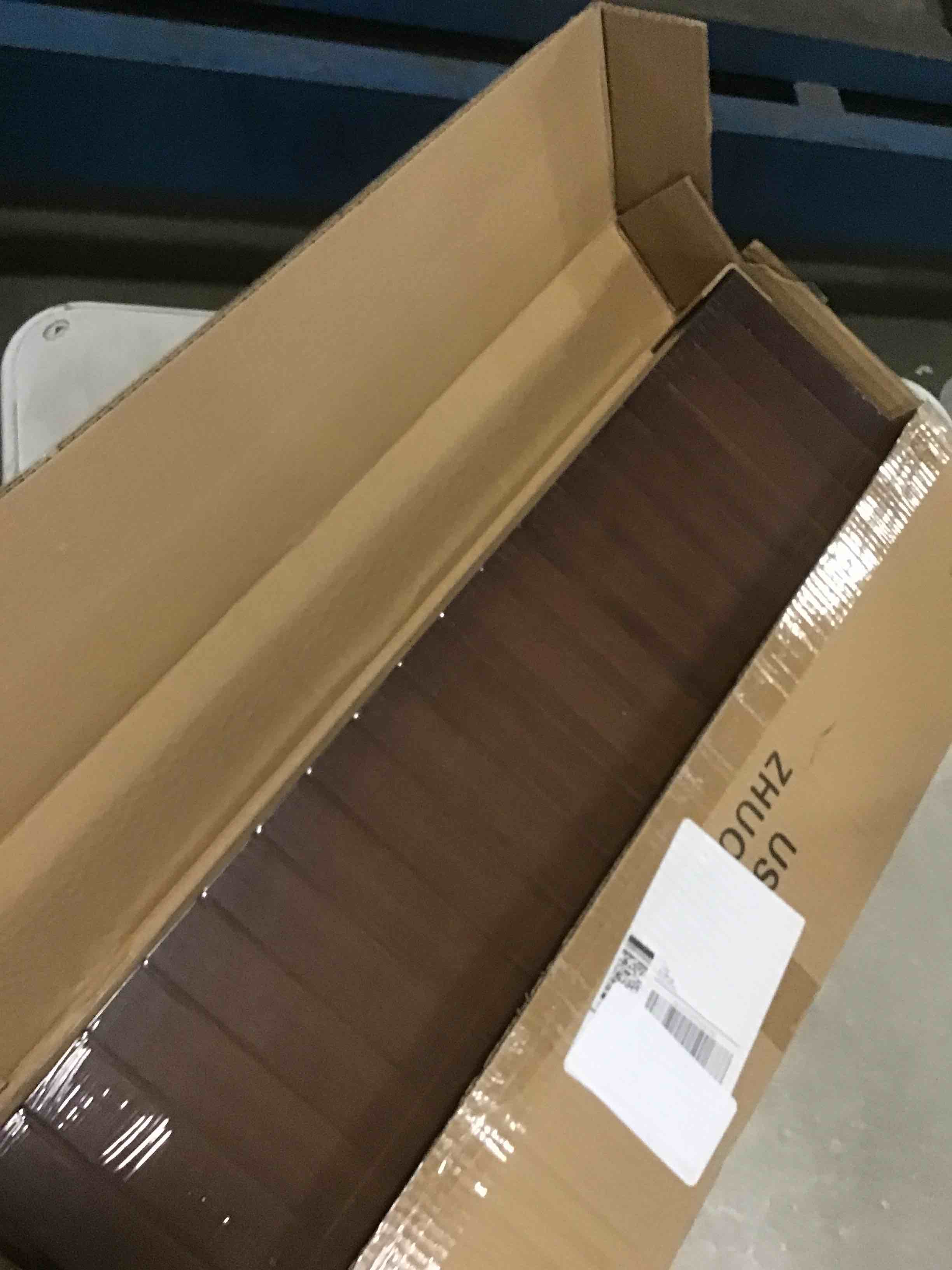 https://s3.amazonaws.com/lotting-images-prod/bidfta/GRA1880590_1742995152352.jpeg