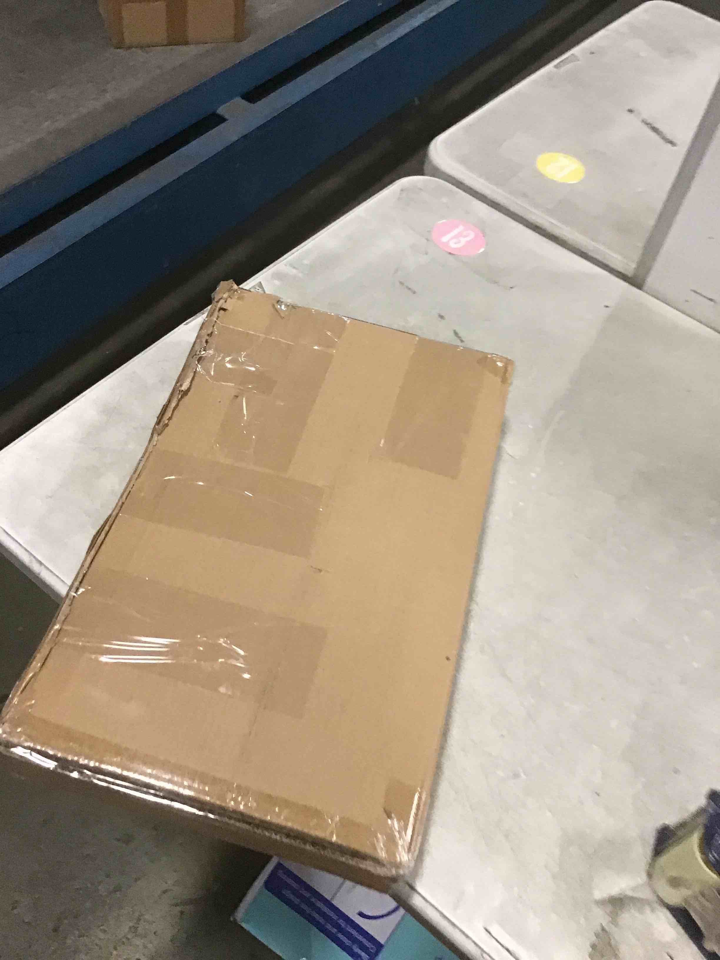 https://s3.amazonaws.com/lotting-images-prod/bidfta/GRA1880600_1742995955653.jpeg