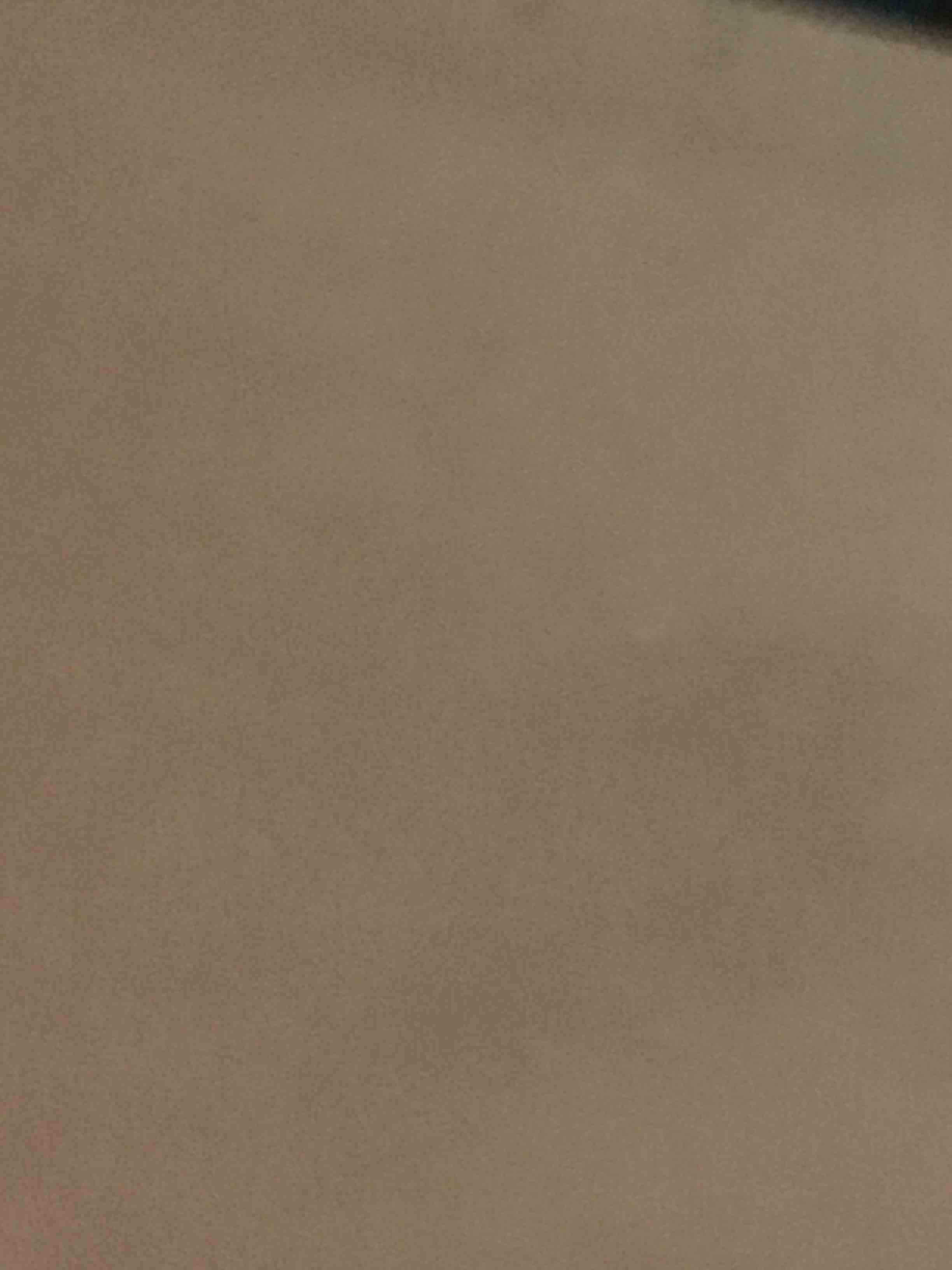 https://s3.amazonaws.com/lotting-images-prod/bidfta/GRA1880918_1743174954958.jpeg