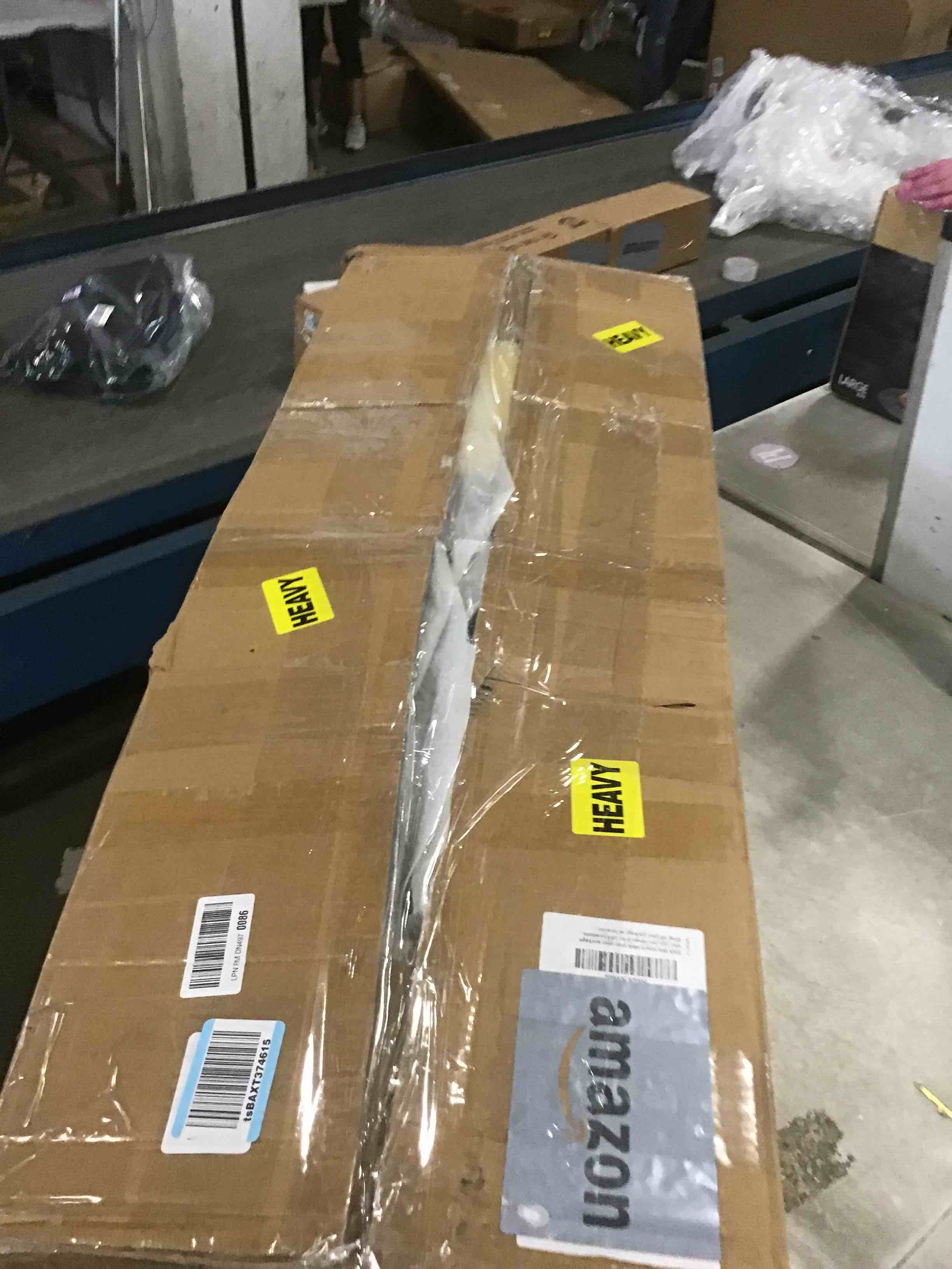 https://s3.amazonaws.com/lotting-images-prod/bidfta/GRA1880951_1743178756639.jpeg