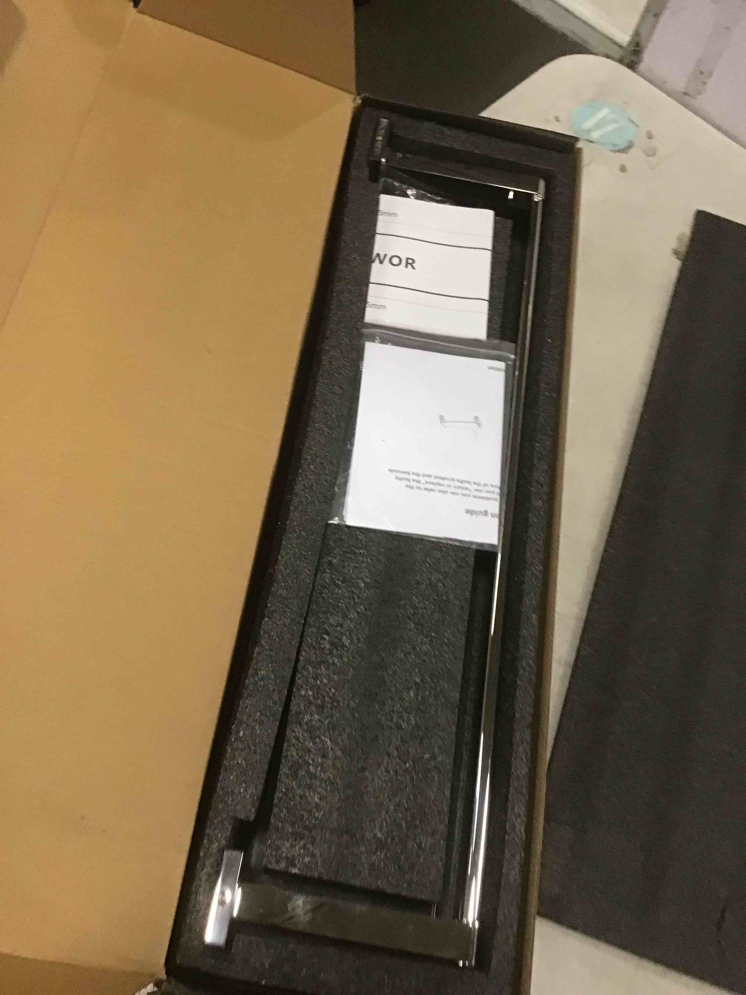 https://s3.amazonaws.com/lotting-images-prod/bidfta/GRA1881407_1743514700376.jpeg