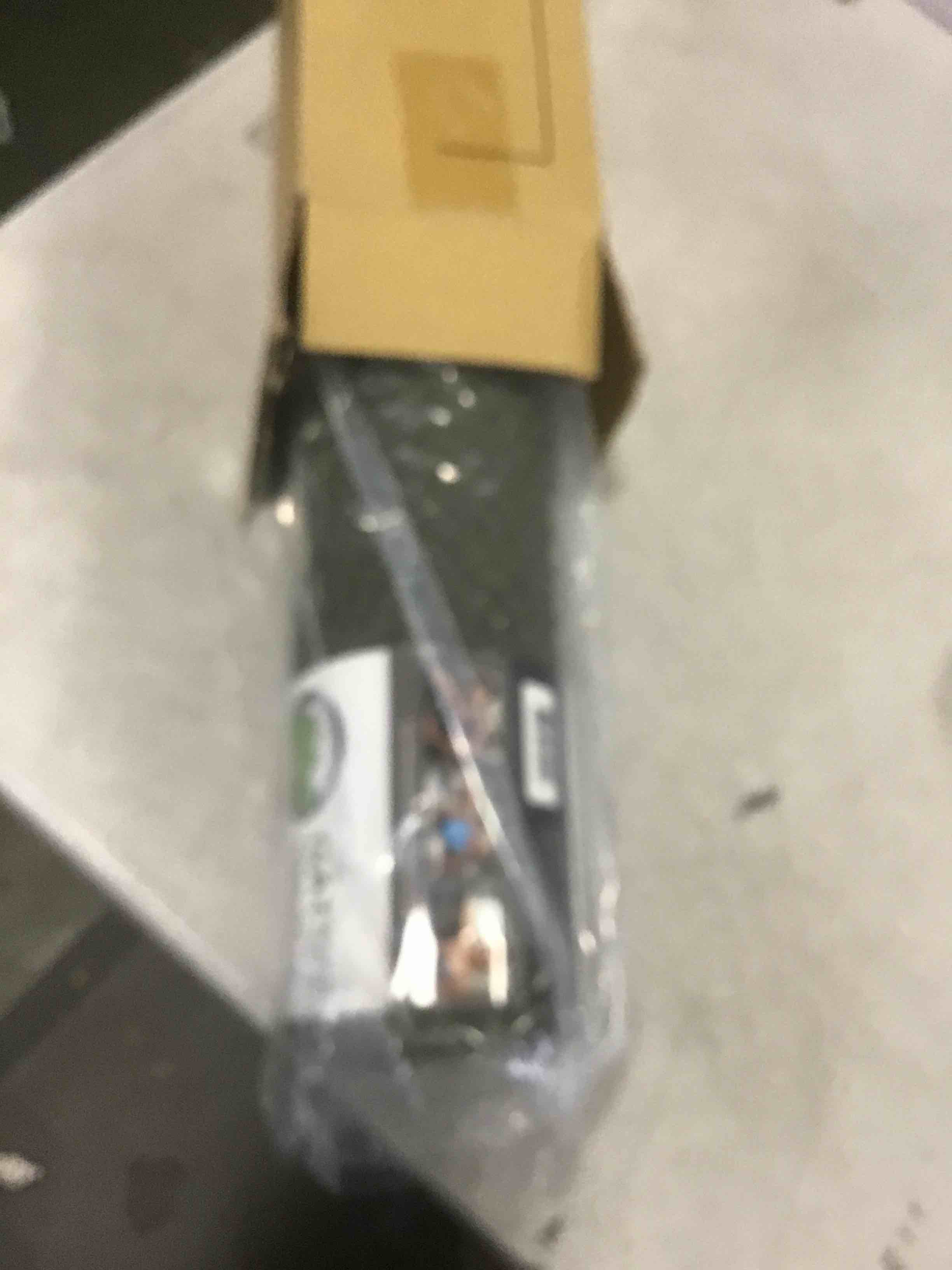 https://s3.amazonaws.com/lotting-images-prod/bidfta/GRA1881411_1743515023845.jpeg
