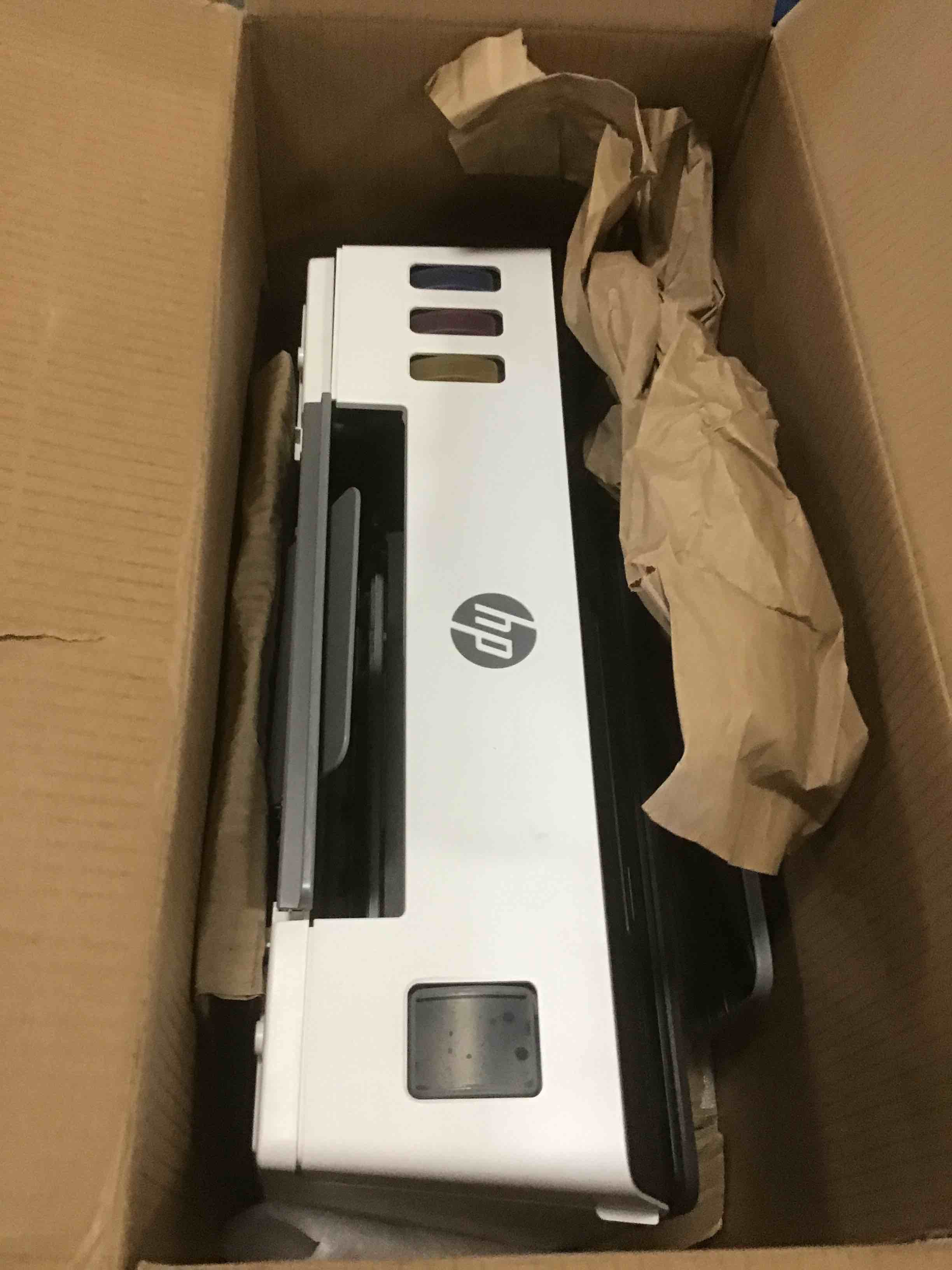 https://s3.amazonaws.com/lotting-images-prod/bidfta/GRA1881585_1743536987836.jpeg