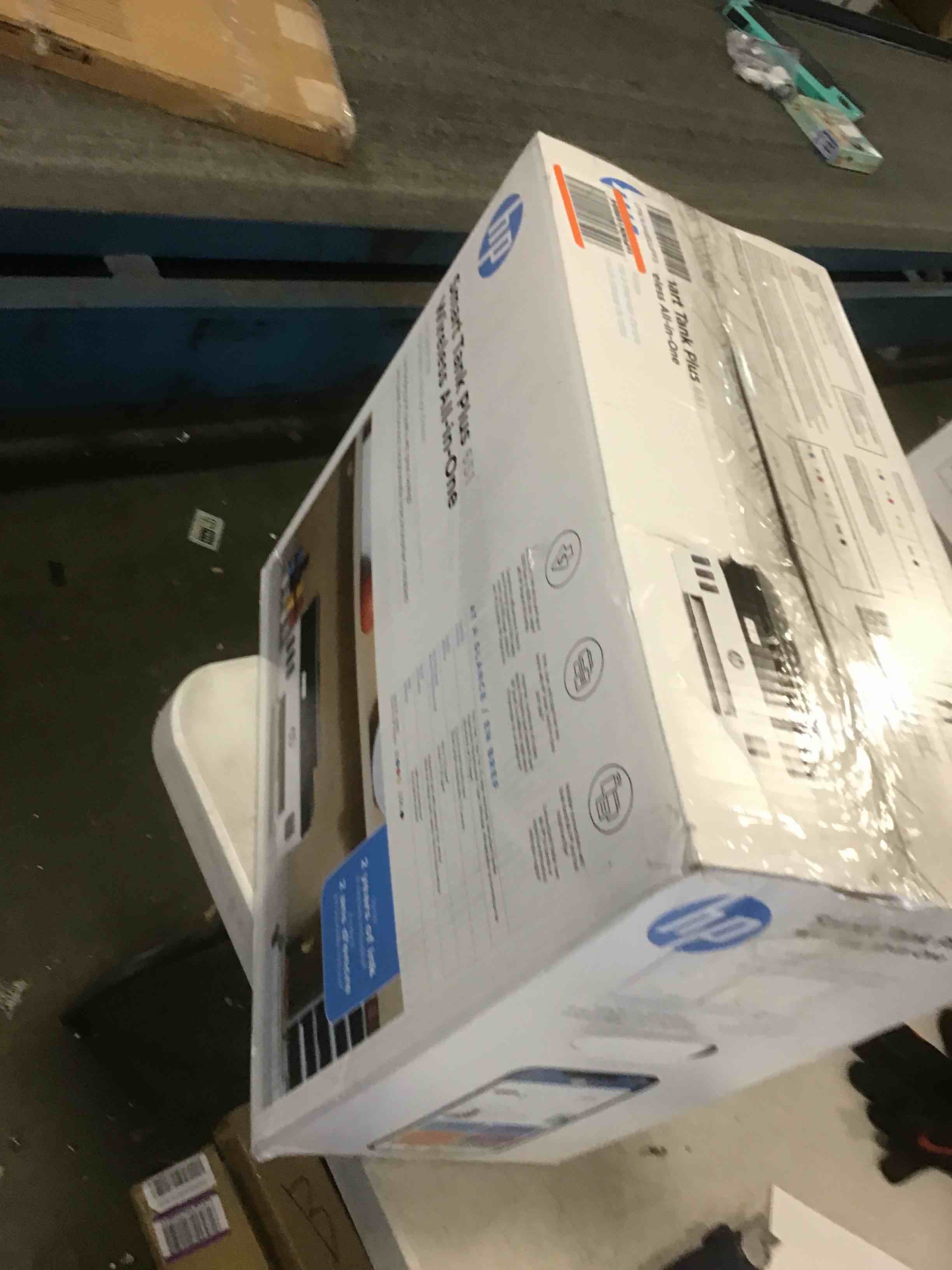 https://s3.amazonaws.com/lotting-images-prod/bidfta/GRA1881585_1743536998264.jpeg