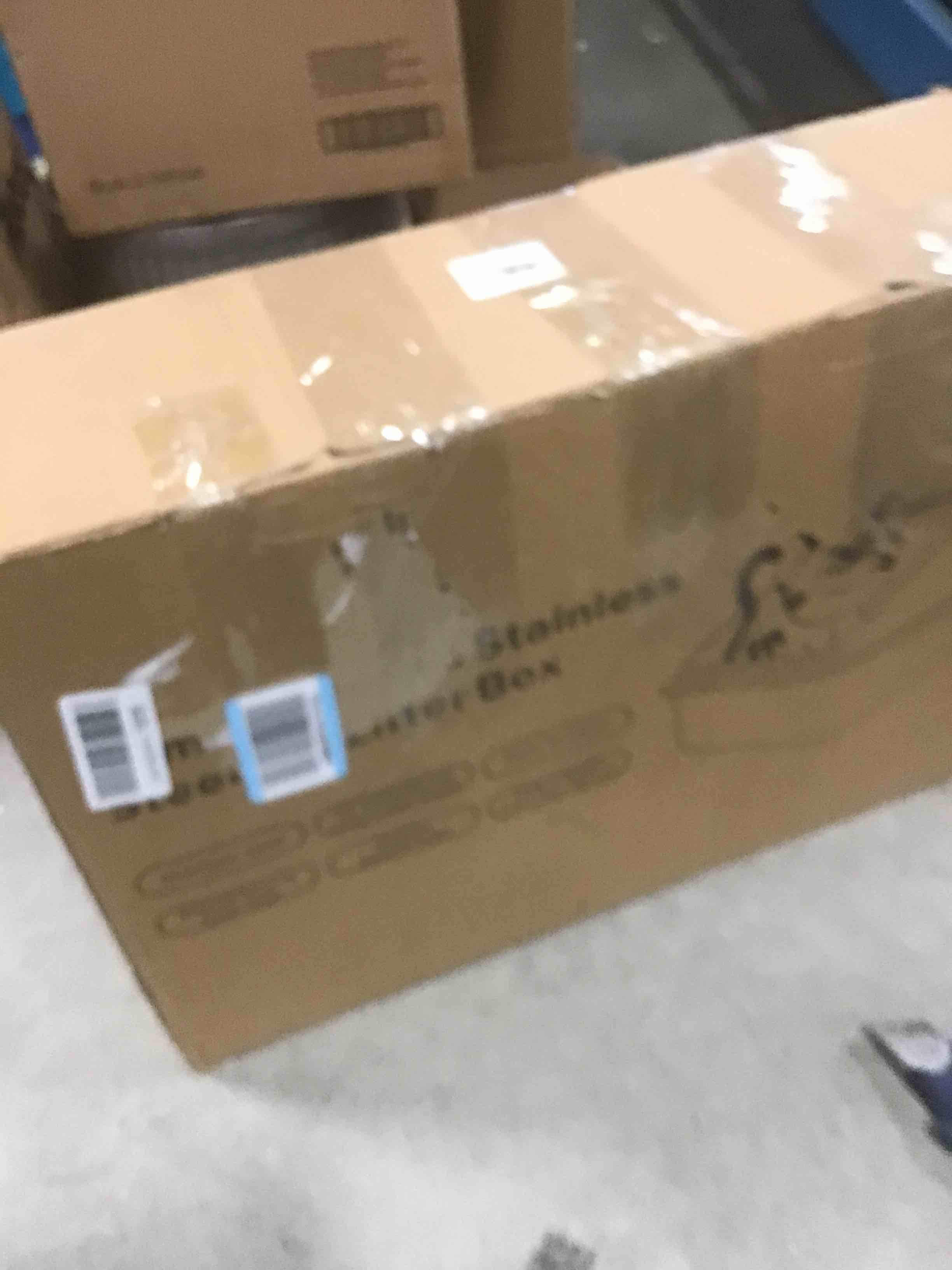 https://s3.amazonaws.com/lotting-images-prod/bidfta/GRA1881643_1743600487403.jpeg