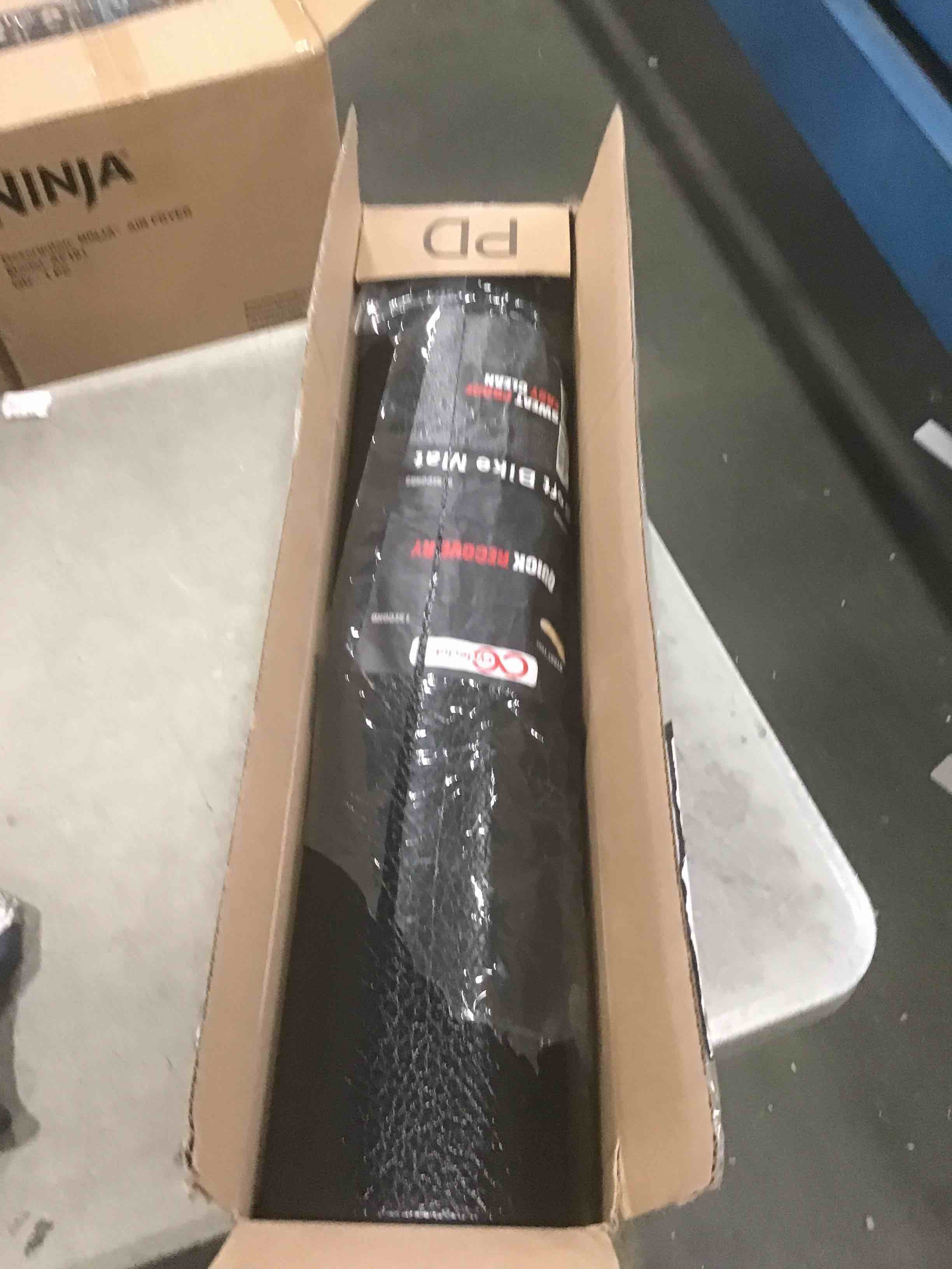 https://s3.amazonaws.com/lotting-images-prod/bidfta/GRA1881753_1743615659548.jpeg