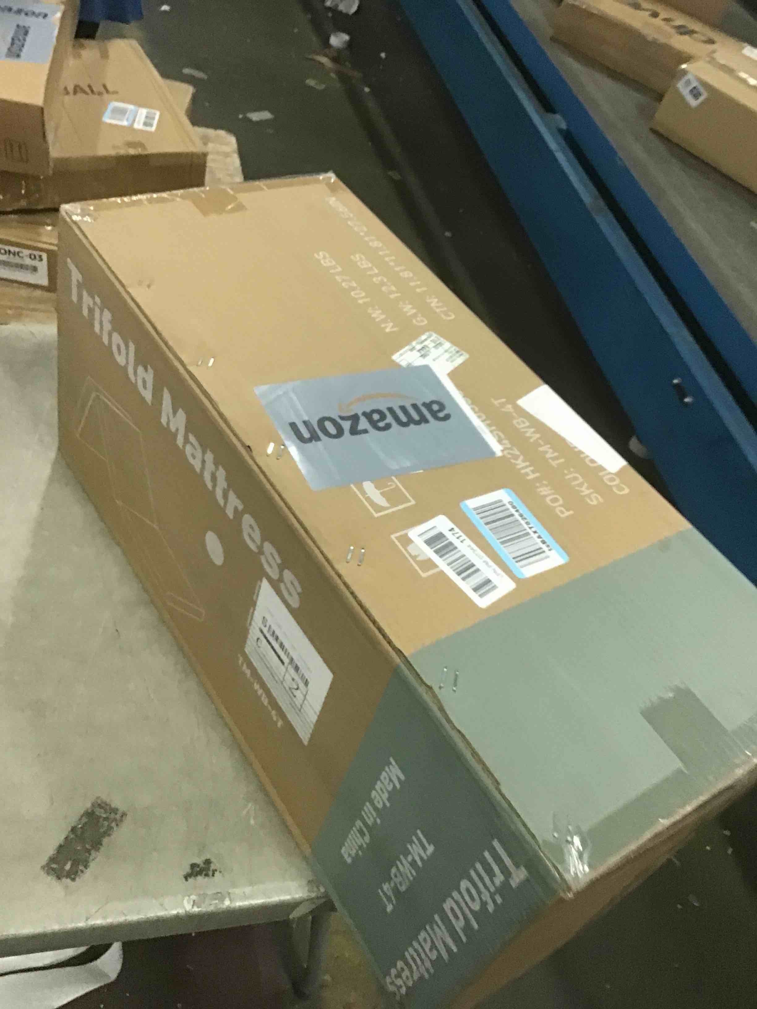 https://s3.amazonaws.com/lotting-images-prod/bidfta/GRA1881813_1743621872288.jpeg