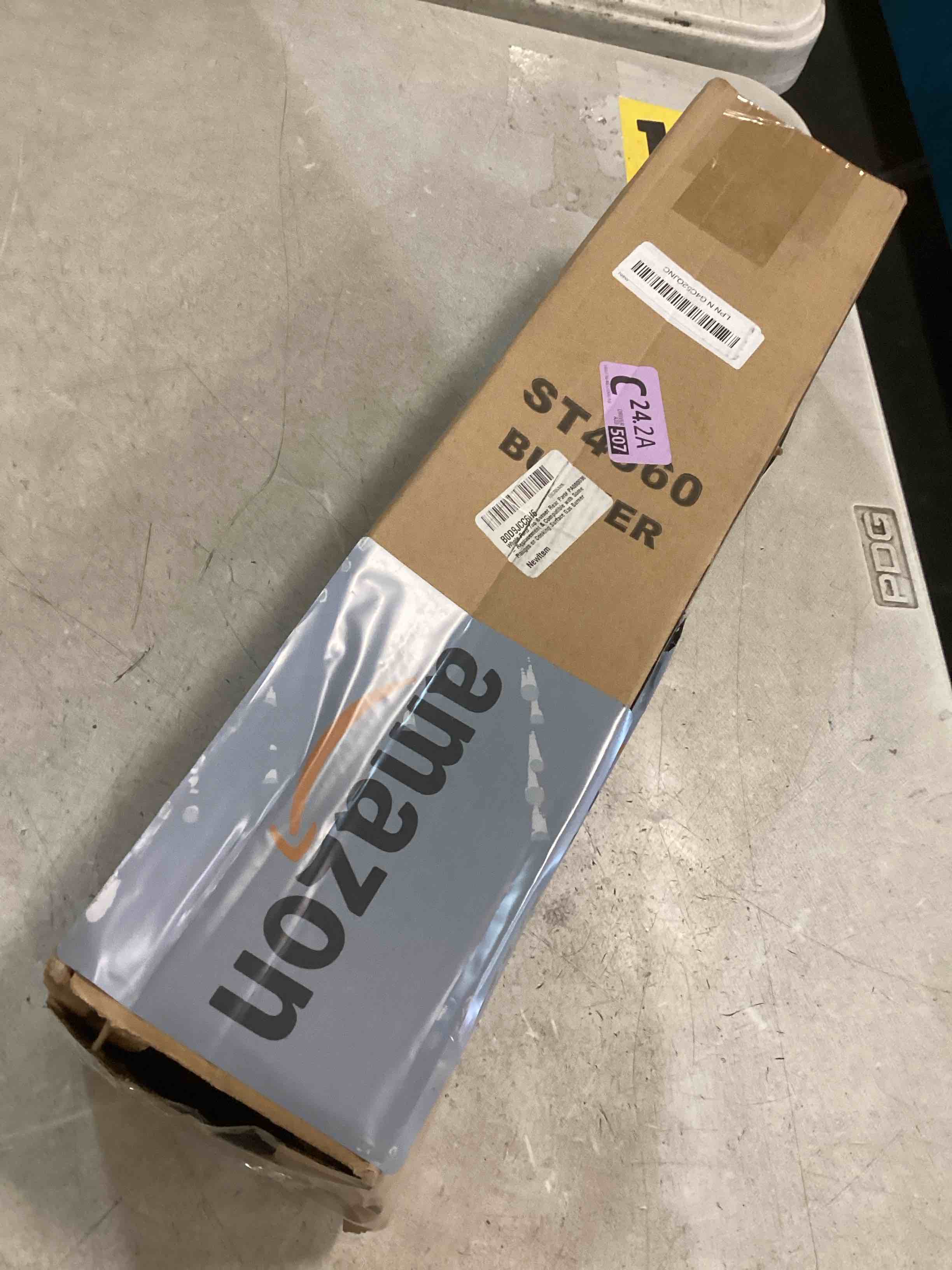 https://s3.amazonaws.com/lotting-images-prod/bidfta/GRA1882160_1735914763959.jpeg