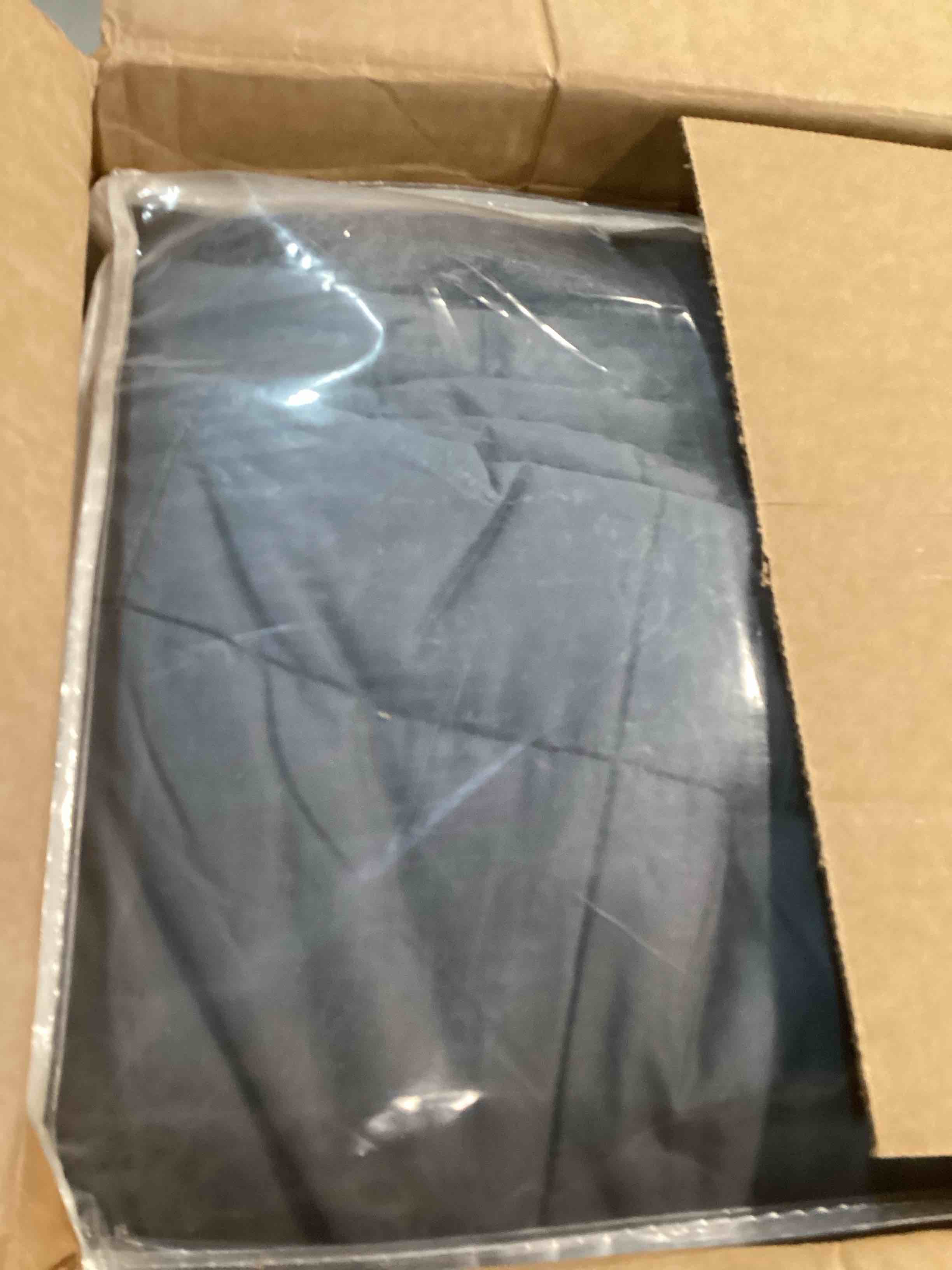 https://s3.amazonaws.com/lotting-images-prod/bidfta/GRA1882446_1736002867919.jpeg
