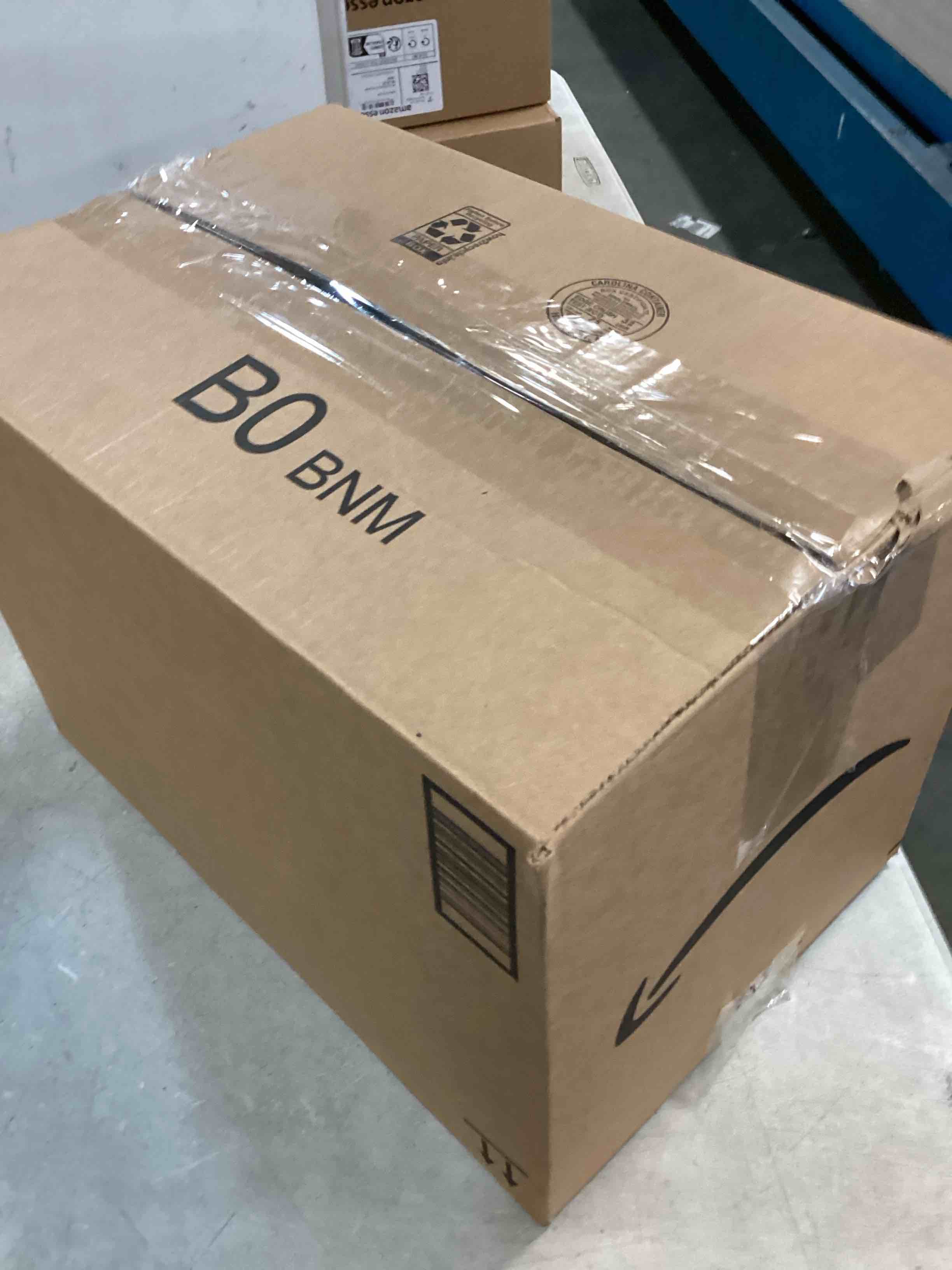 https://s3.amazonaws.com/lotting-images-prod/bidfta/GRA1882696_1736273833648.jpeg