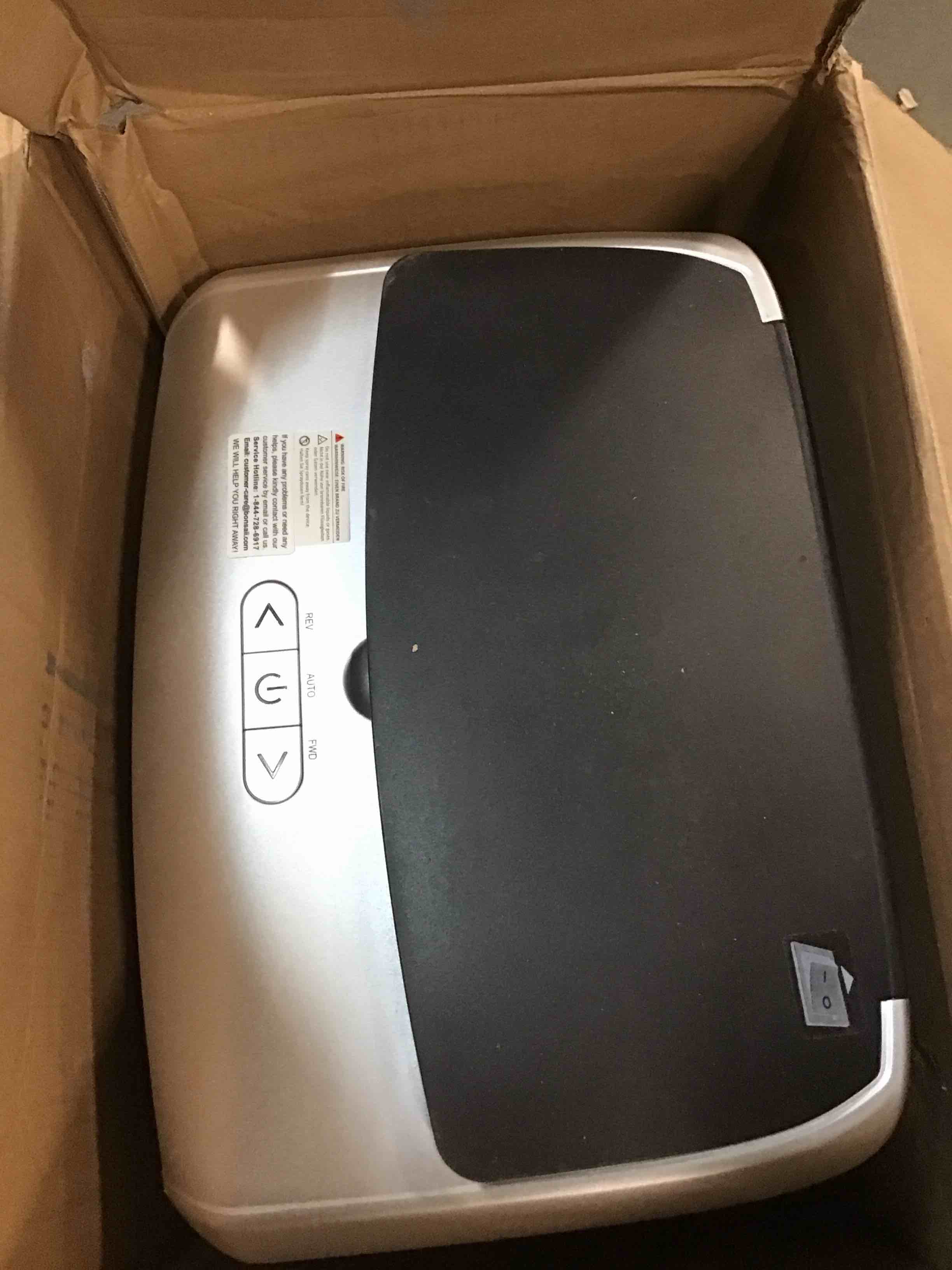 https://s3.amazonaws.com/lotting-images-prod/bidfta/GRA1882993_1736371160118.jpeg