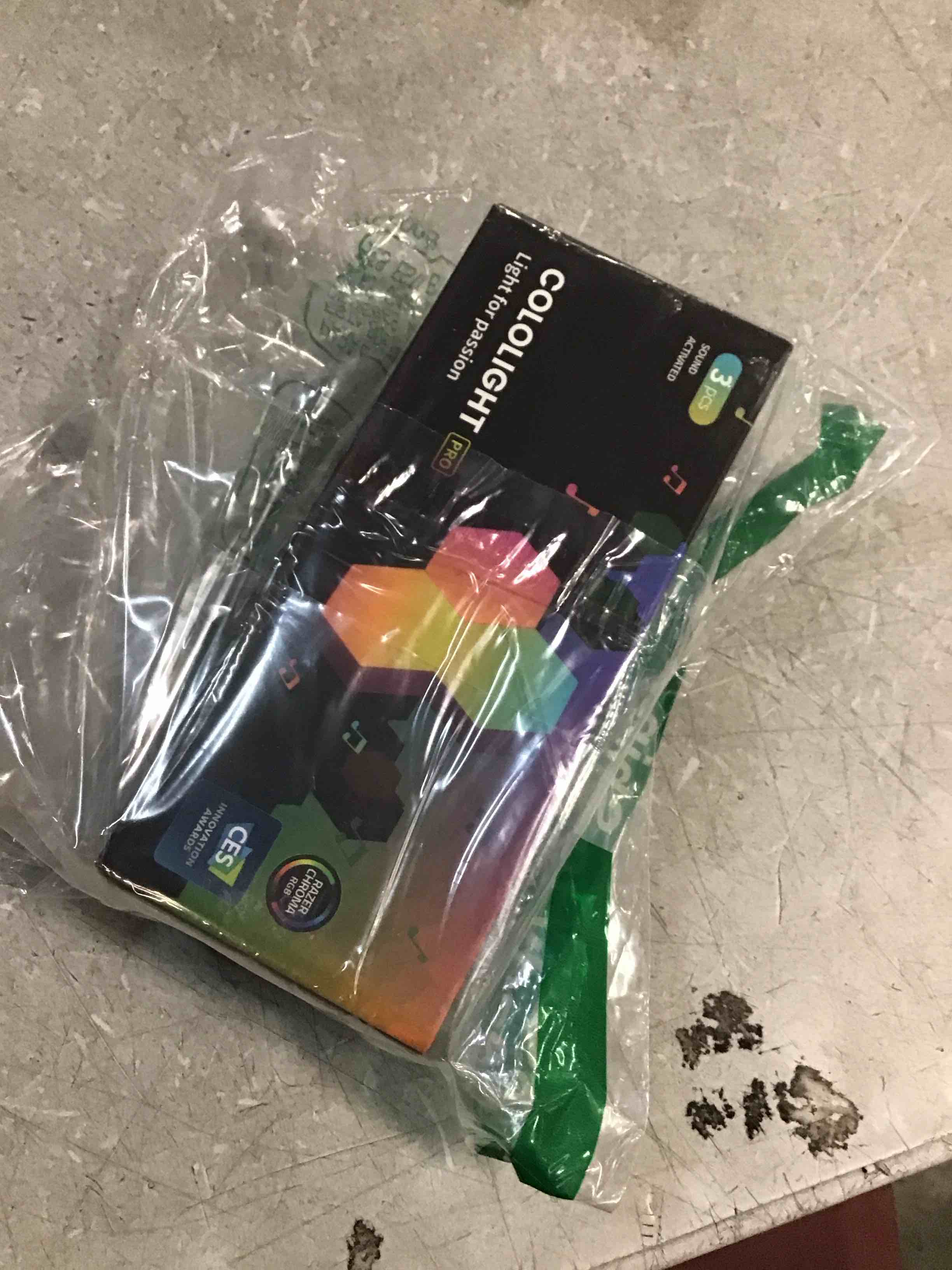 https://s3.amazonaws.com/lotting-images-prod/bidfta/GRA1883227_1736457550570.jpeg