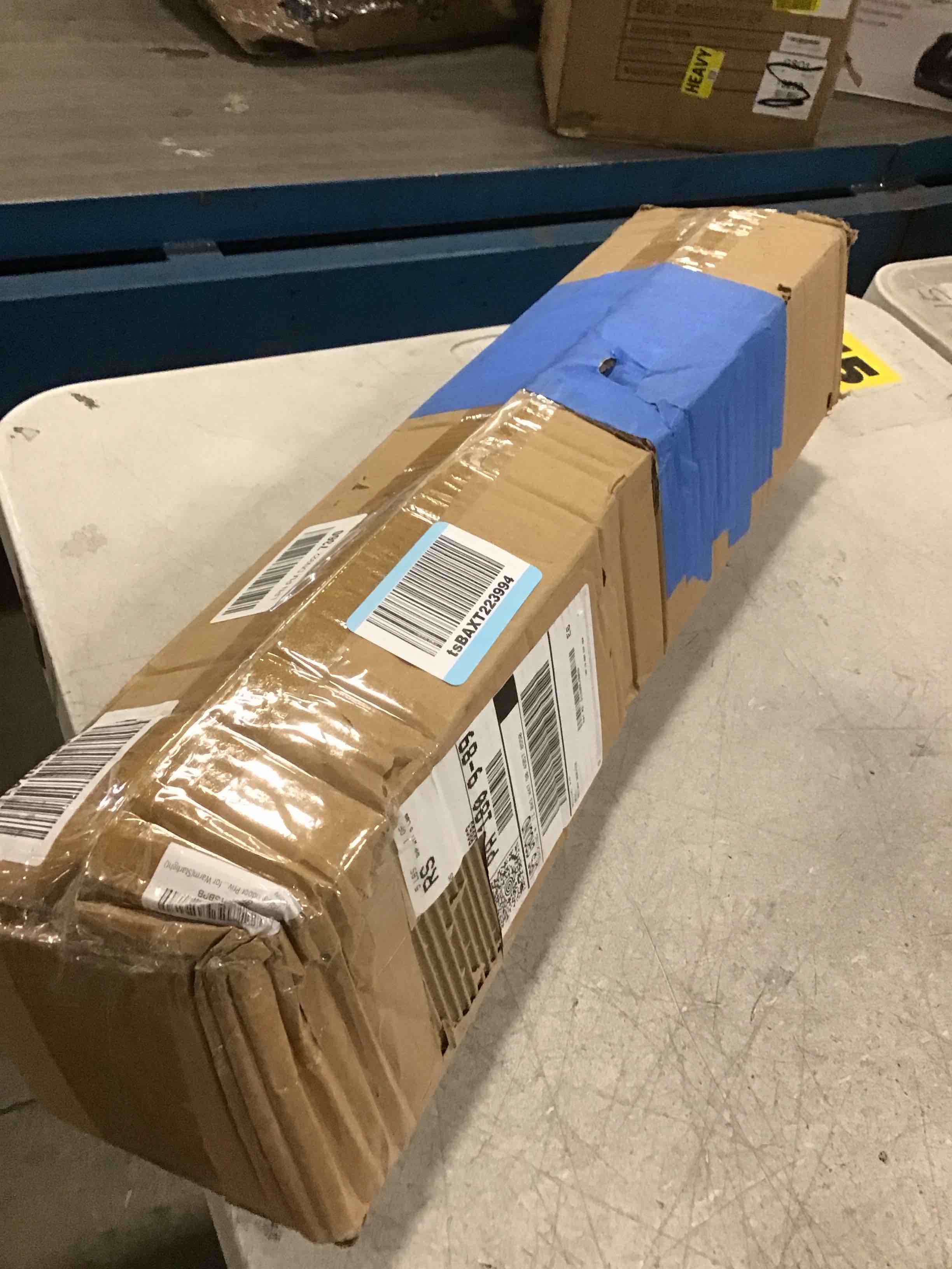 https://s3.amazonaws.com/lotting-images-prod/bidfta/GRA1883922_1736863952230.jpeg