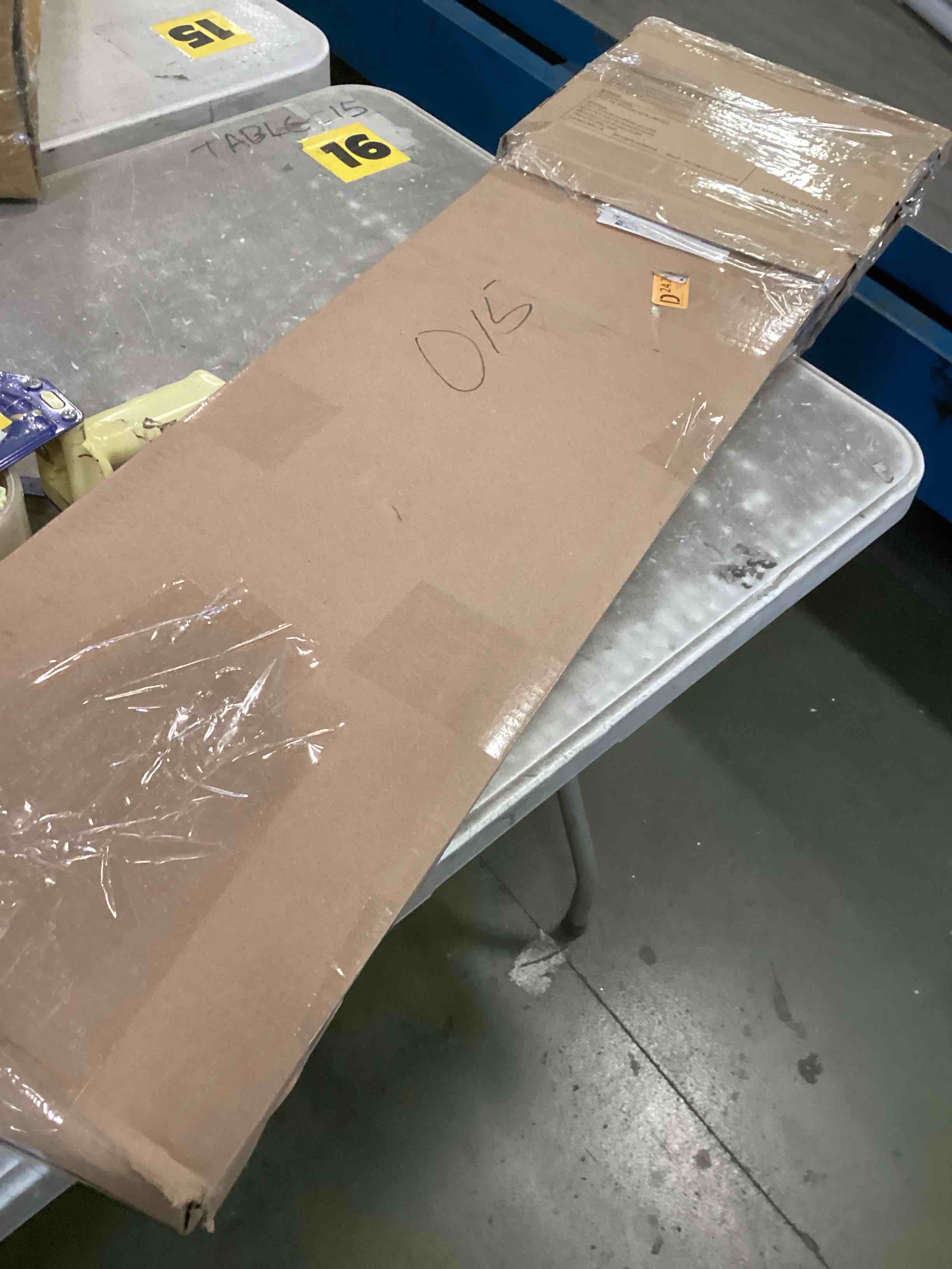 https://s3.amazonaws.com/lotting-images-prod/bidfta/GRA1884151_1736961515256.jpeg