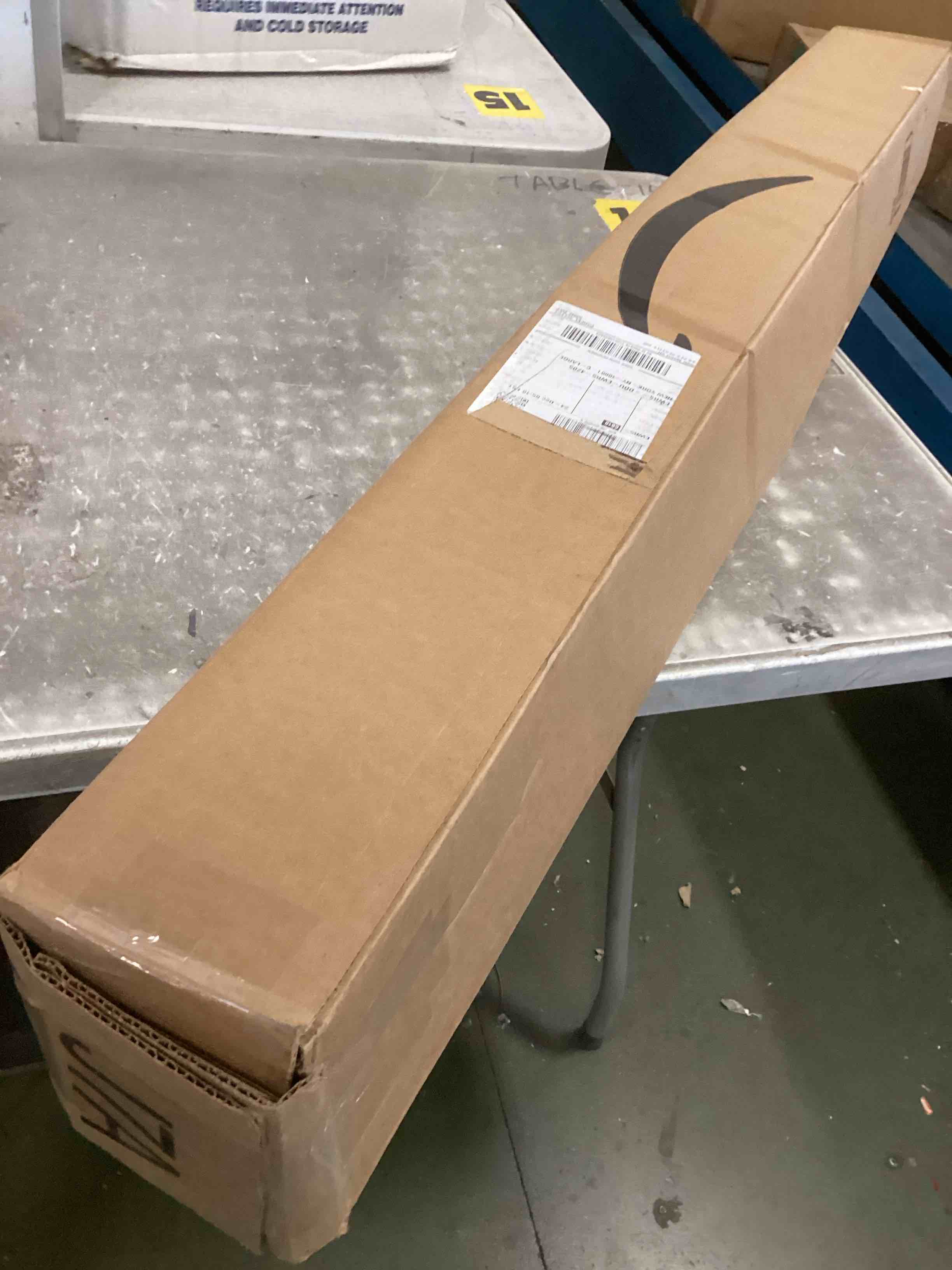 https://s3.amazonaws.com/lotting-images-prod/bidfta/GRA1884268_1736973700120.jpeg