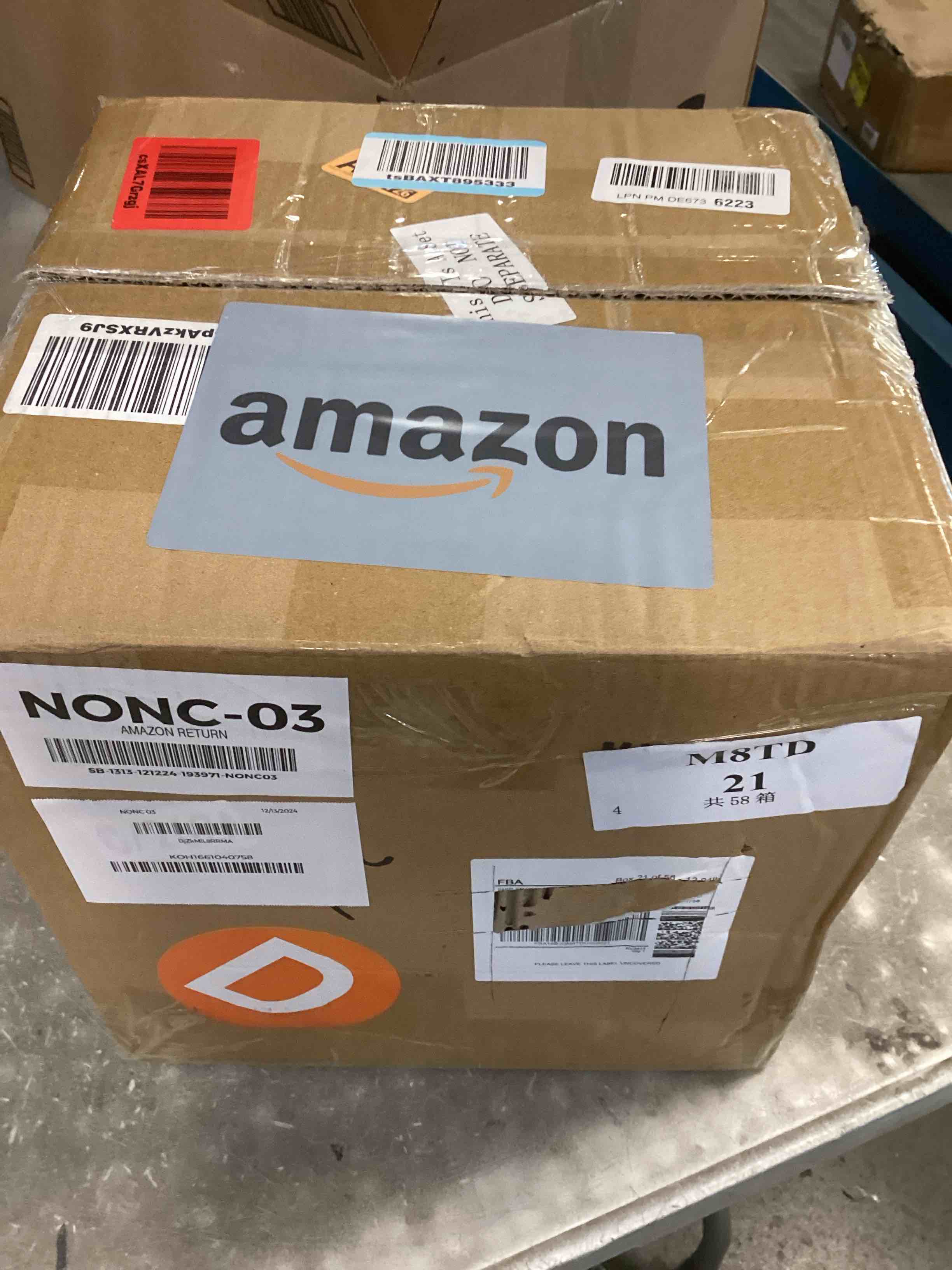 https://s3.amazonaws.com/lotting-images-prod/bidfta/GRA1884269_1736973877892.jpeg