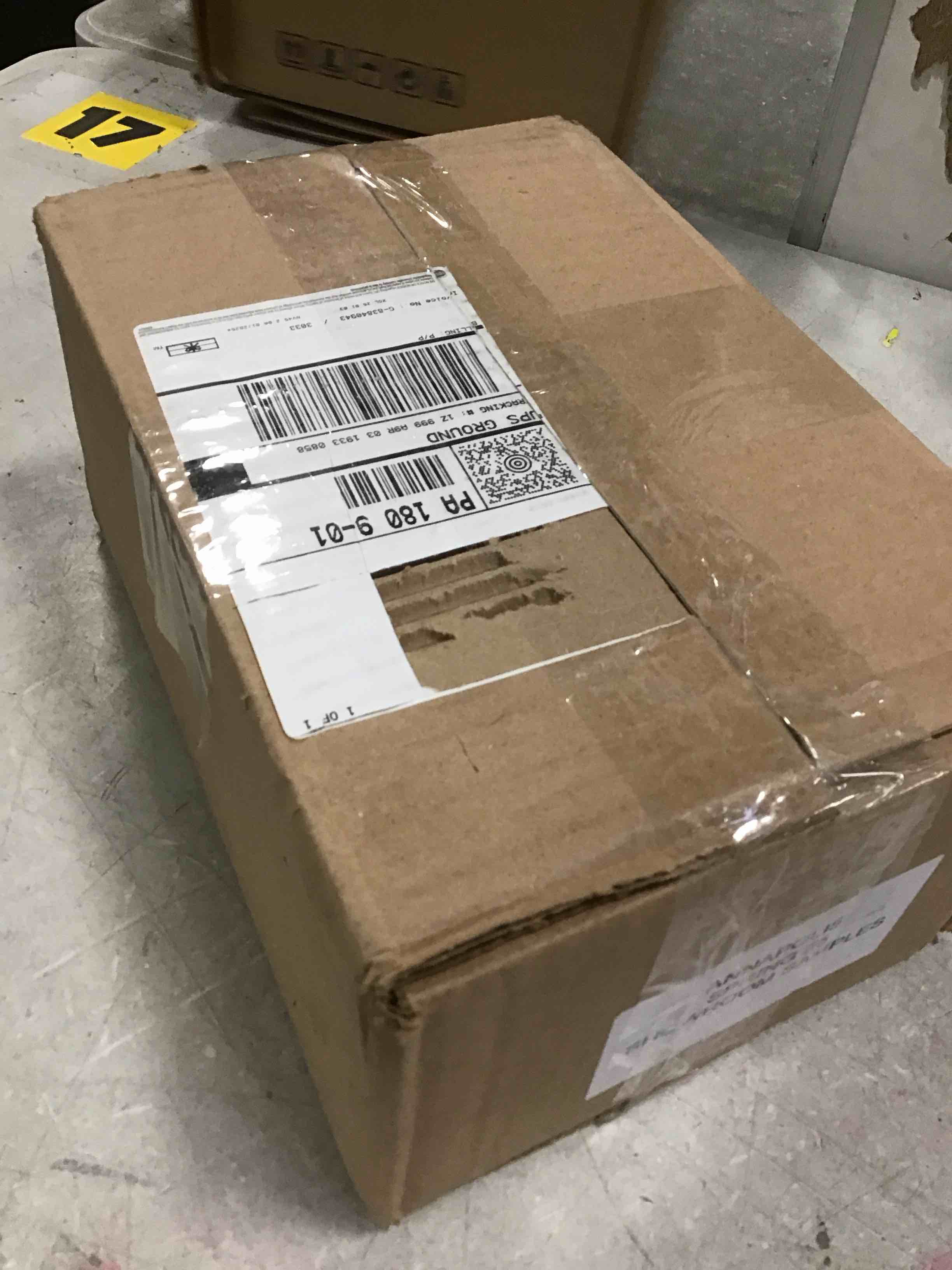 https://s3.amazonaws.com/lotting-images-prod/bidfta/GRA1884638_1737061533123.jpeg