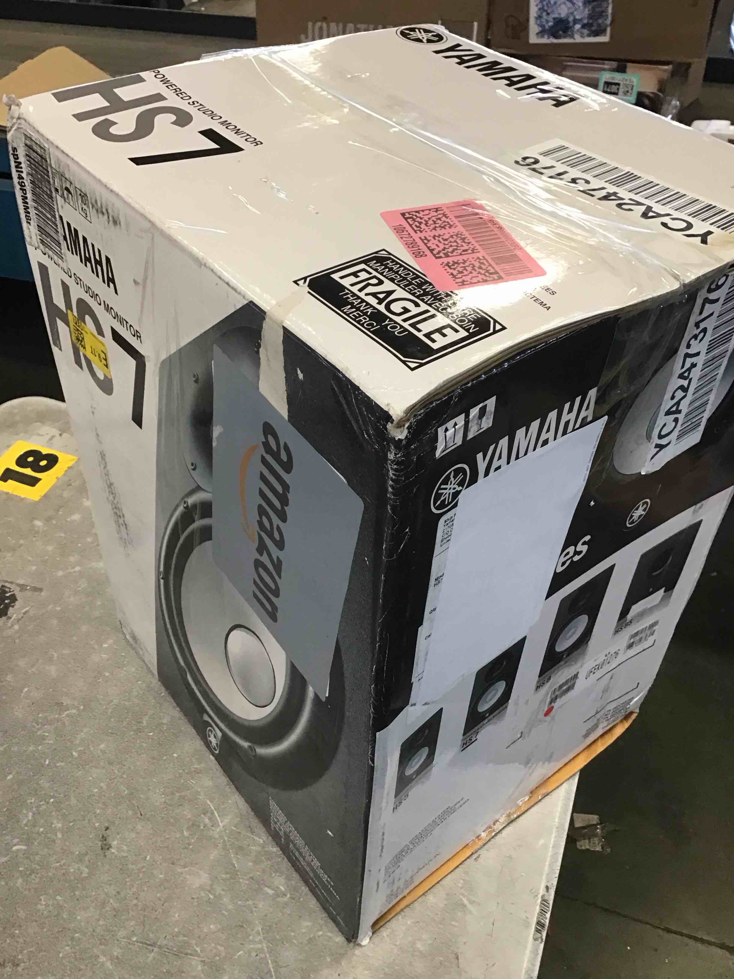 https://s3.amazonaws.com/lotting-images-prod/bidfta/GRA1884773_1737132058050.jpeg