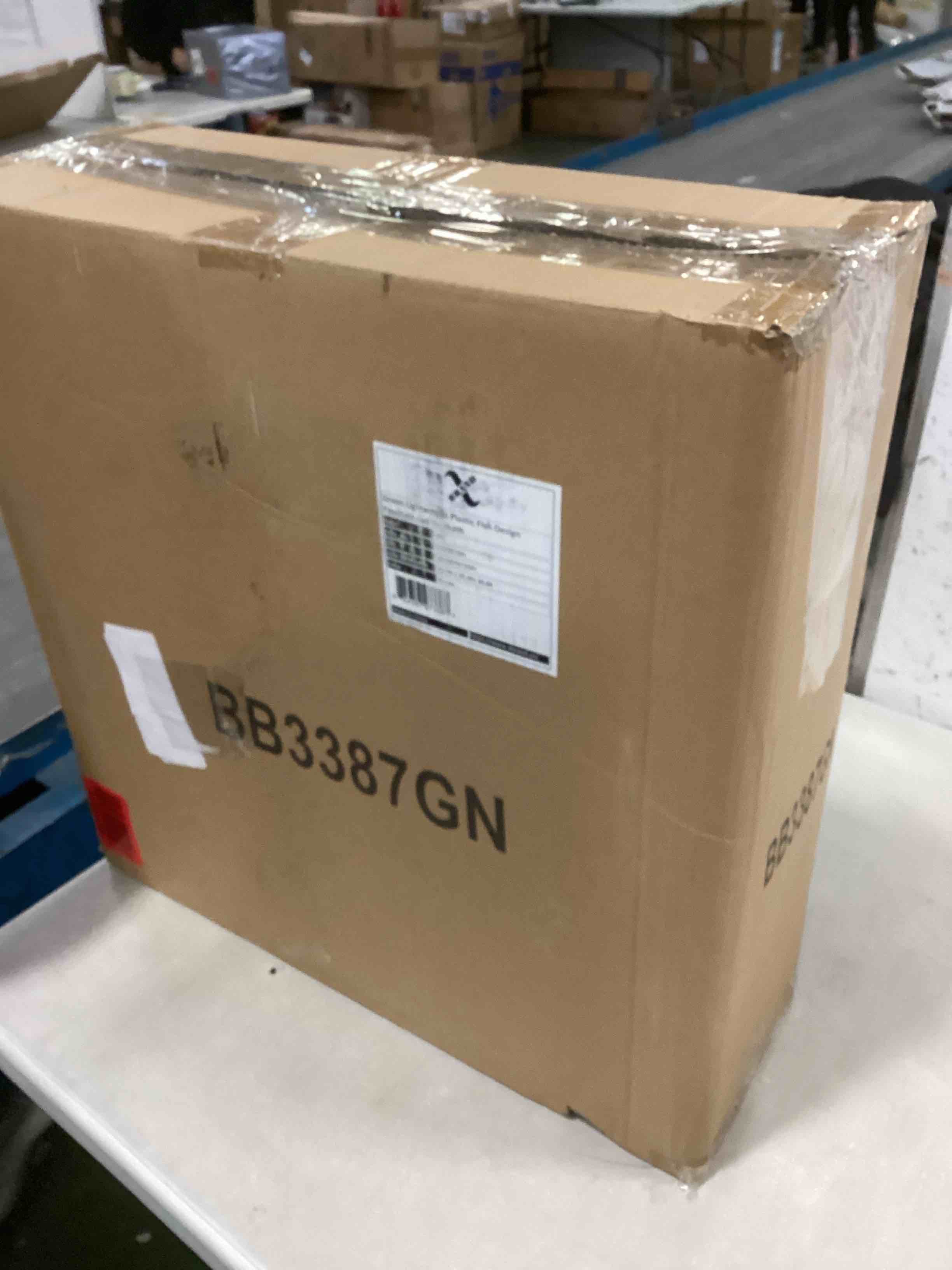 https://s3.amazonaws.com/lotting-images-prod/bidfta/GRA1885424_1736534130898.jpeg