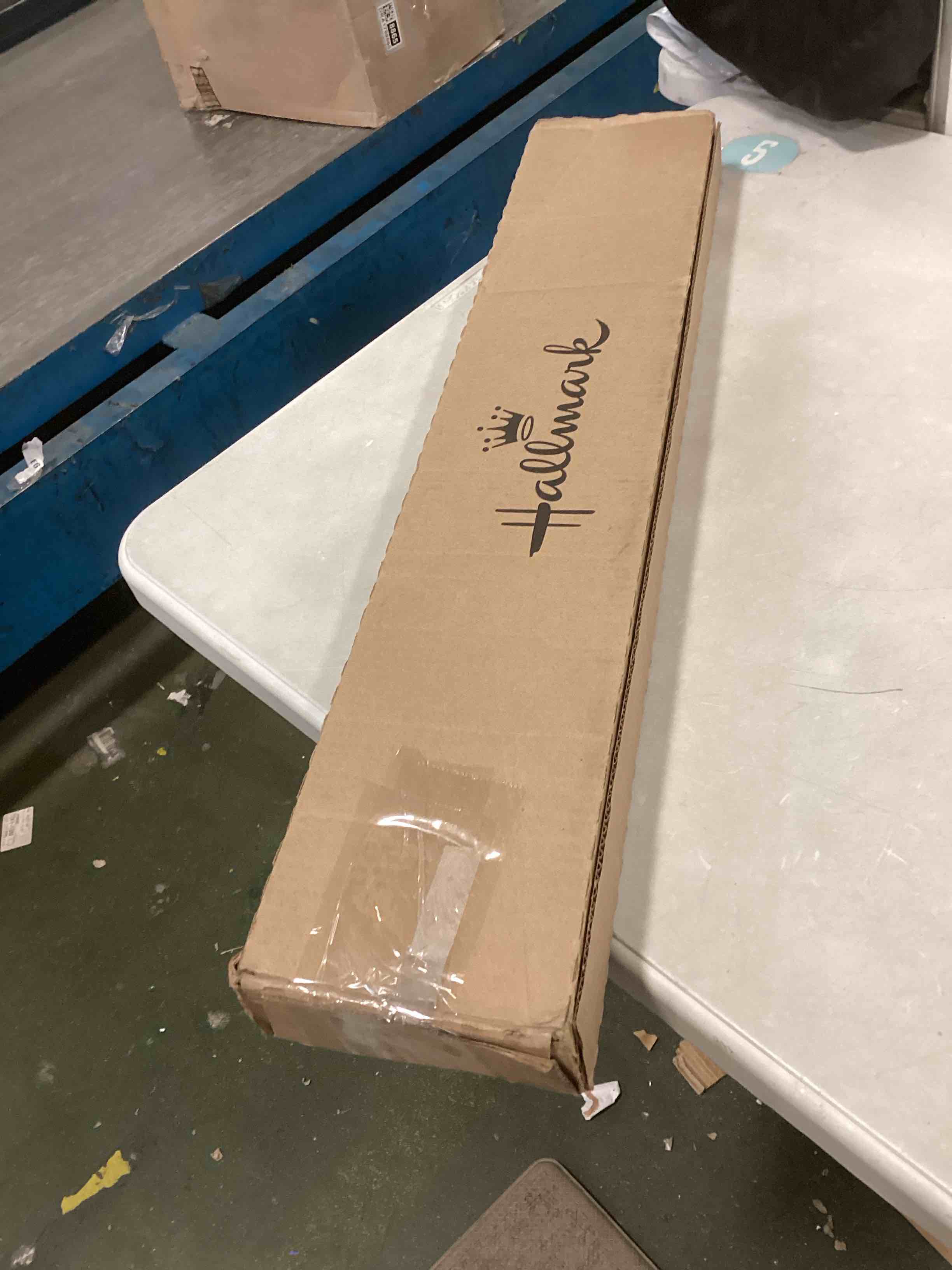 https://s3.amazonaws.com/lotting-images-prod/bidfta/GRA1885478_1736542045387.jpeg