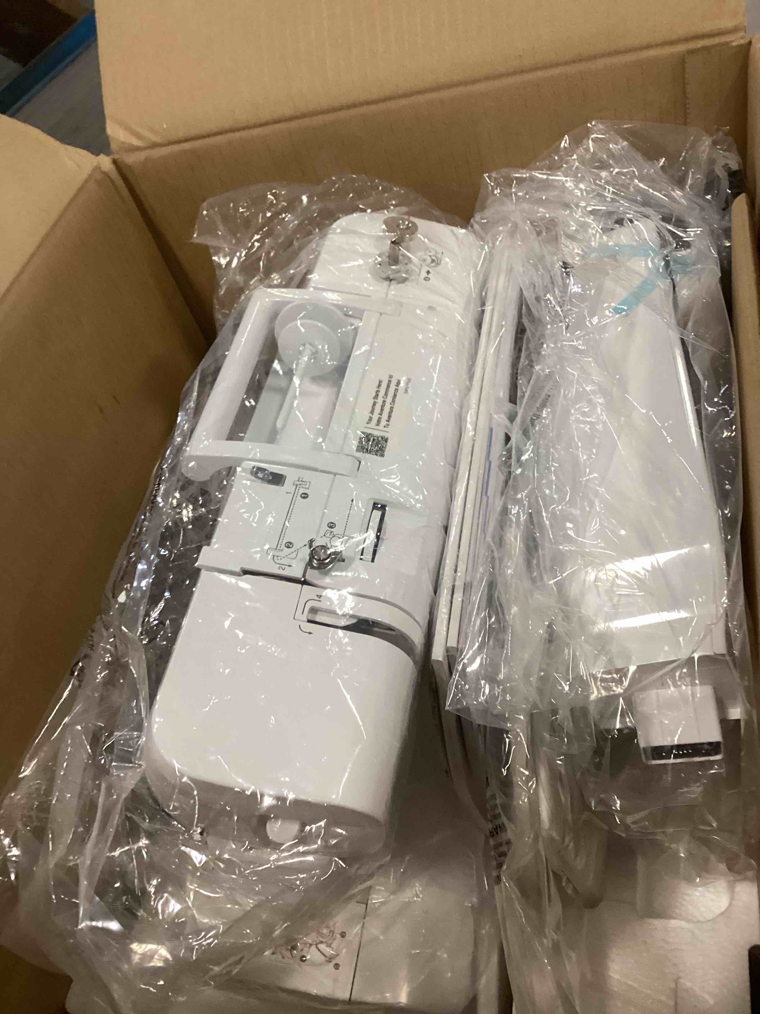 https://s3.amazonaws.com/lotting-images-prod/bidfta/GRA1885668_1736614062214.jpeg